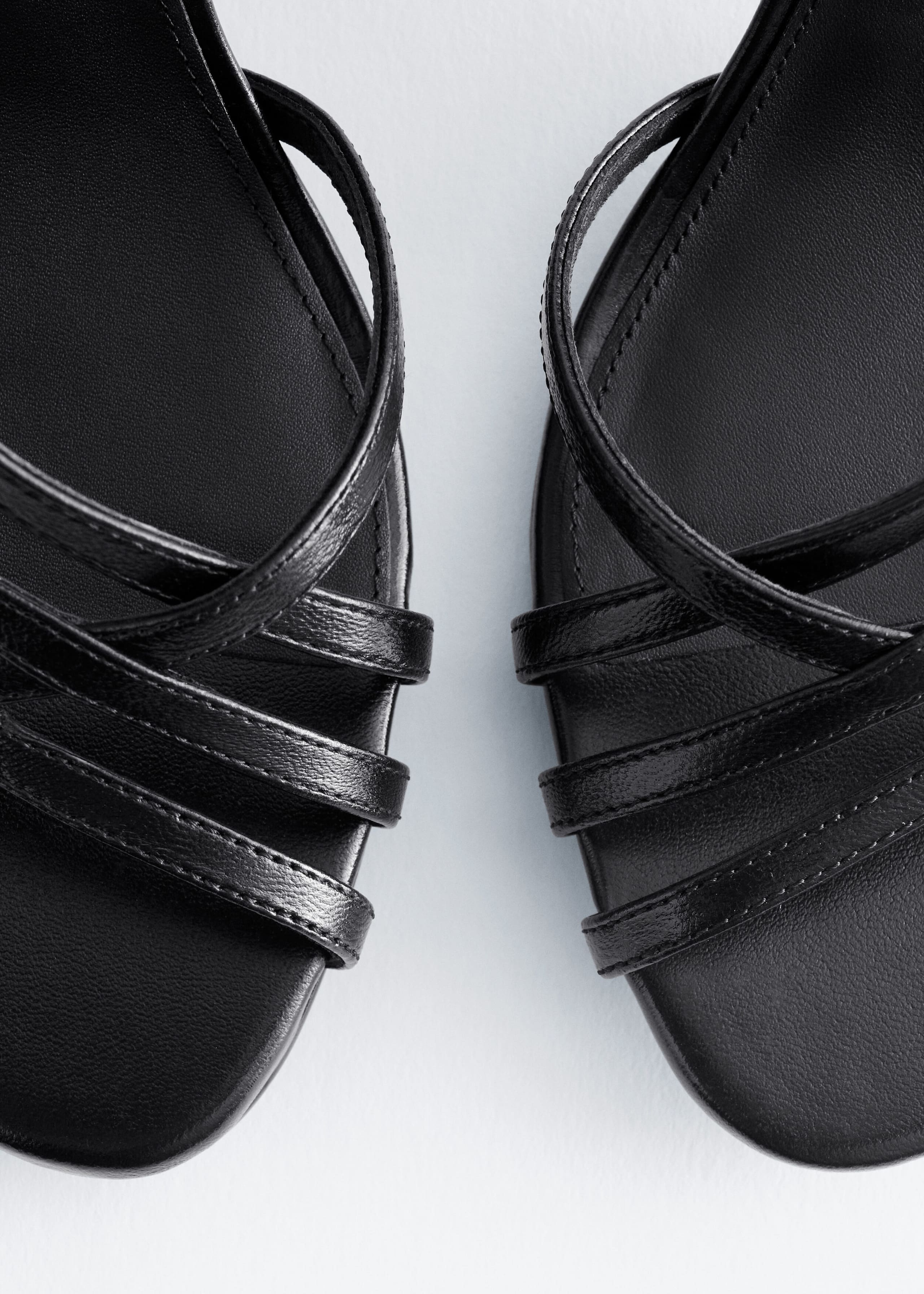 Leather Ring Sandals - Black - Still Life