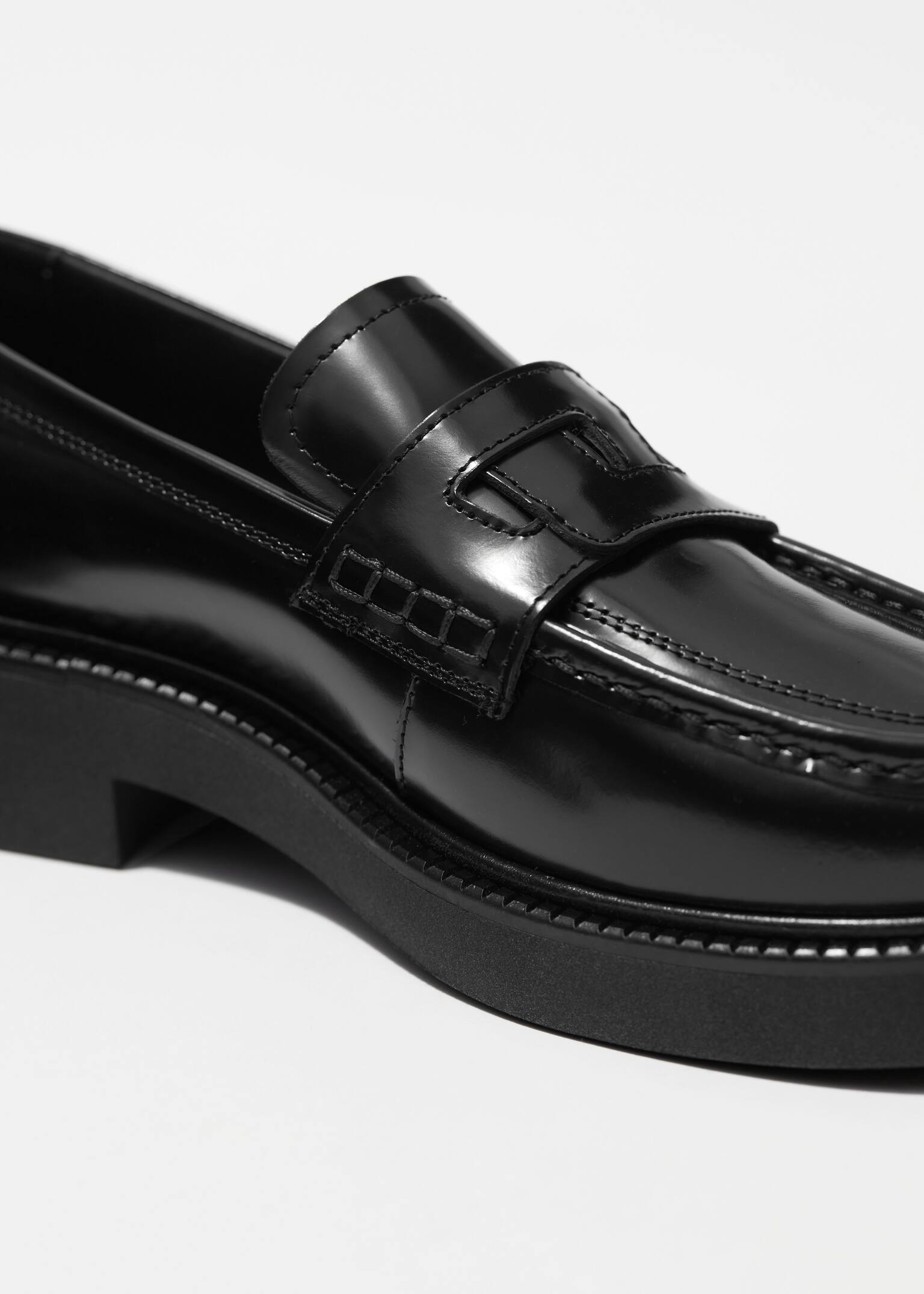 Chunky Leather Loafers - Black/Red - 2