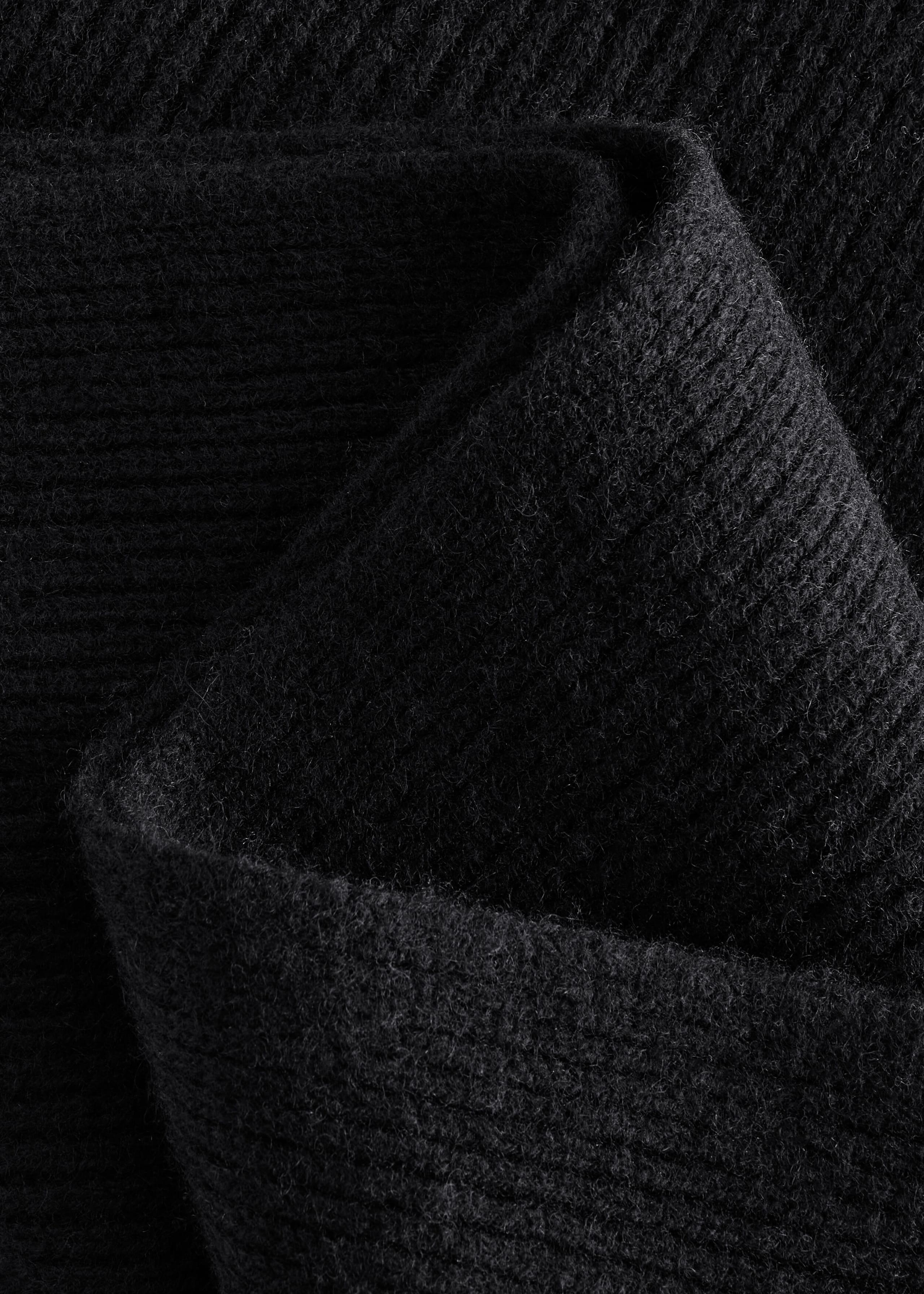 Écharpe en laine à capuche - {{variantName}} - Descriptive Detail