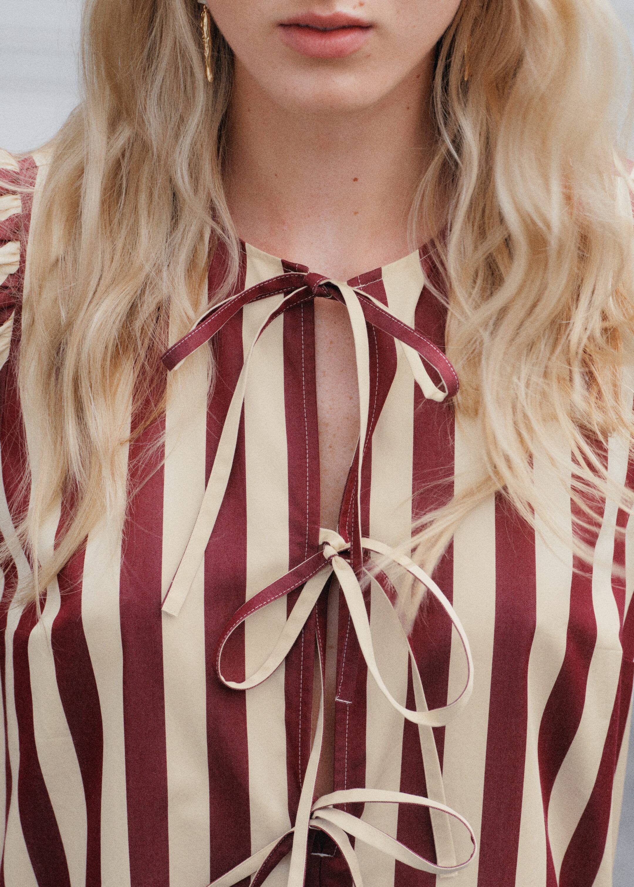 Größeres Bild anzeigen: Minikleid mit Schößchen - Red/Yellow Stripes - Ladies | H&M AT 7