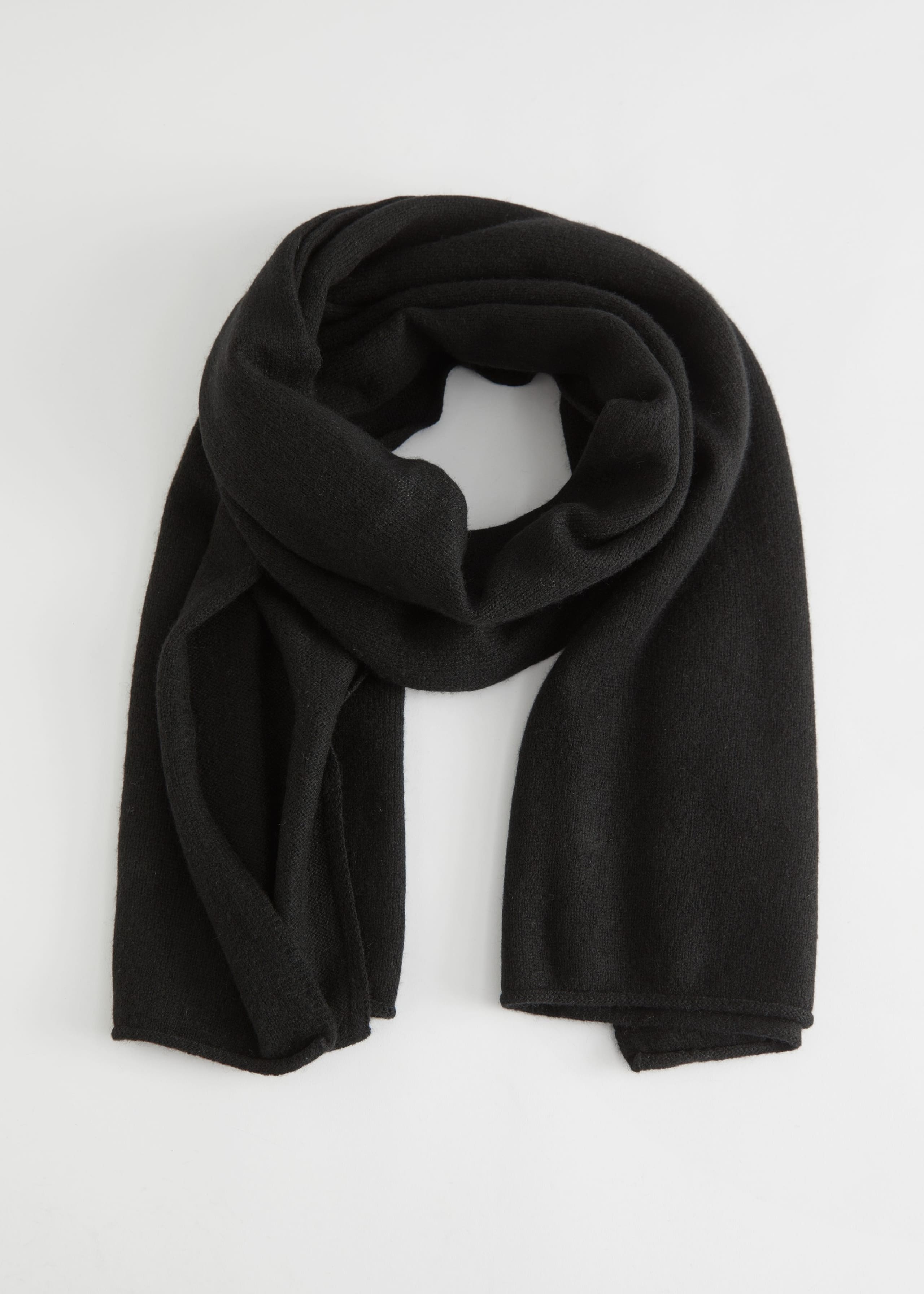 CashmereBlanketScarf - Red - Natura morta