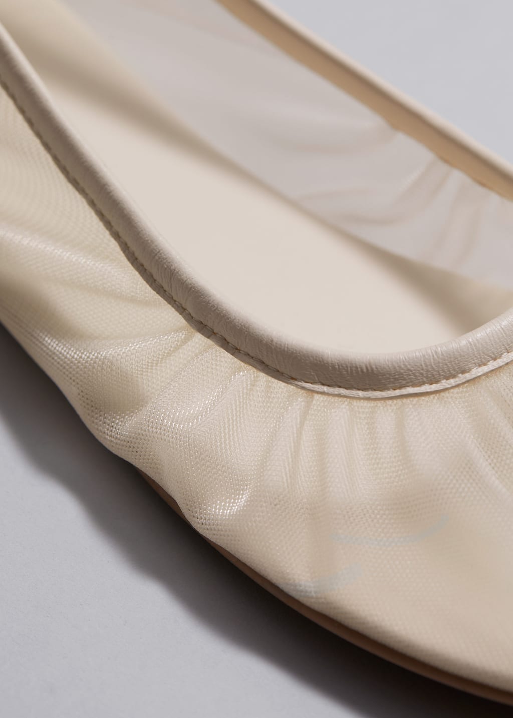 Image of Ballerines en mesh à bordures en cuir