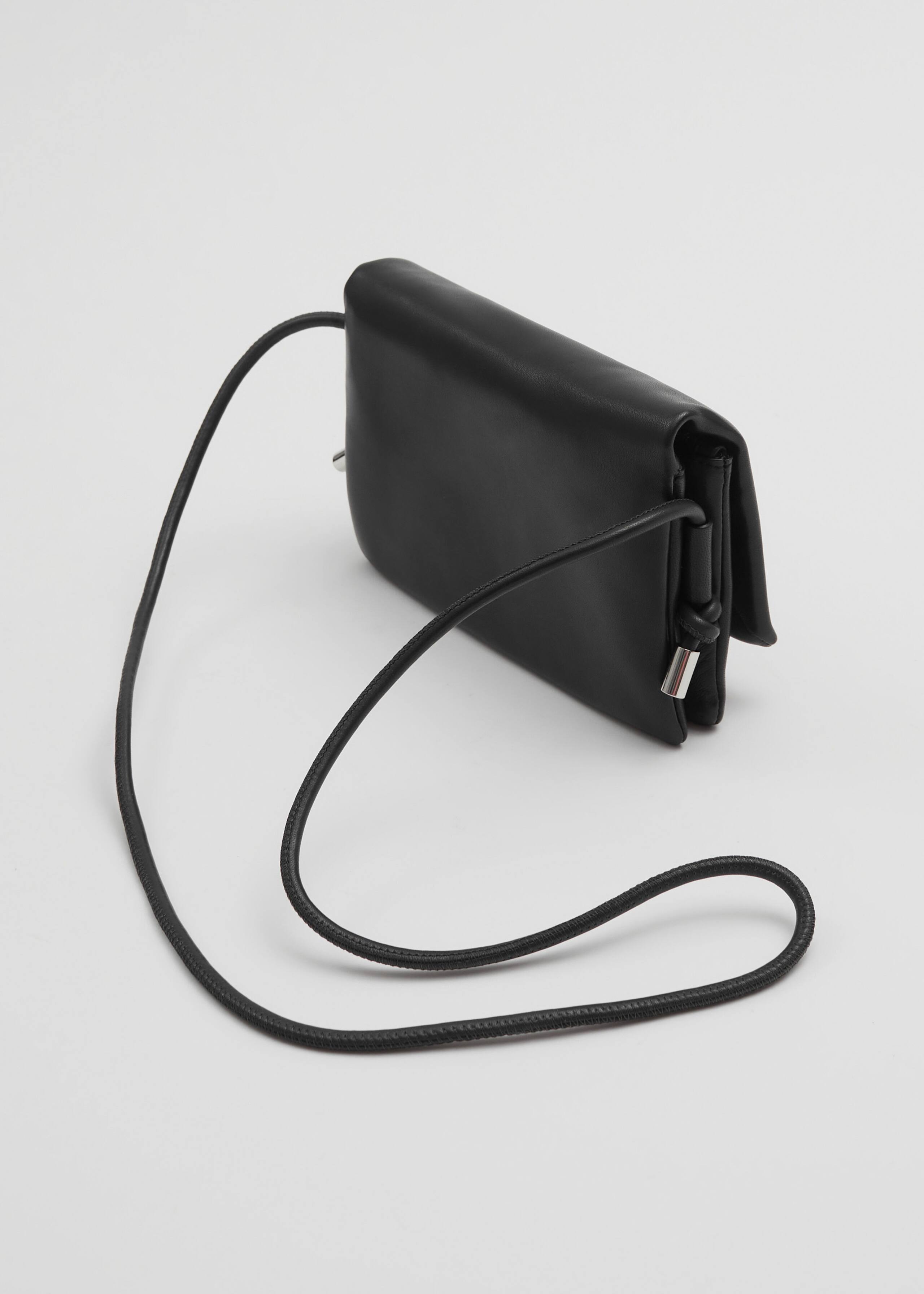 Borsa a tracolla in pelle - Nero - Natura morta