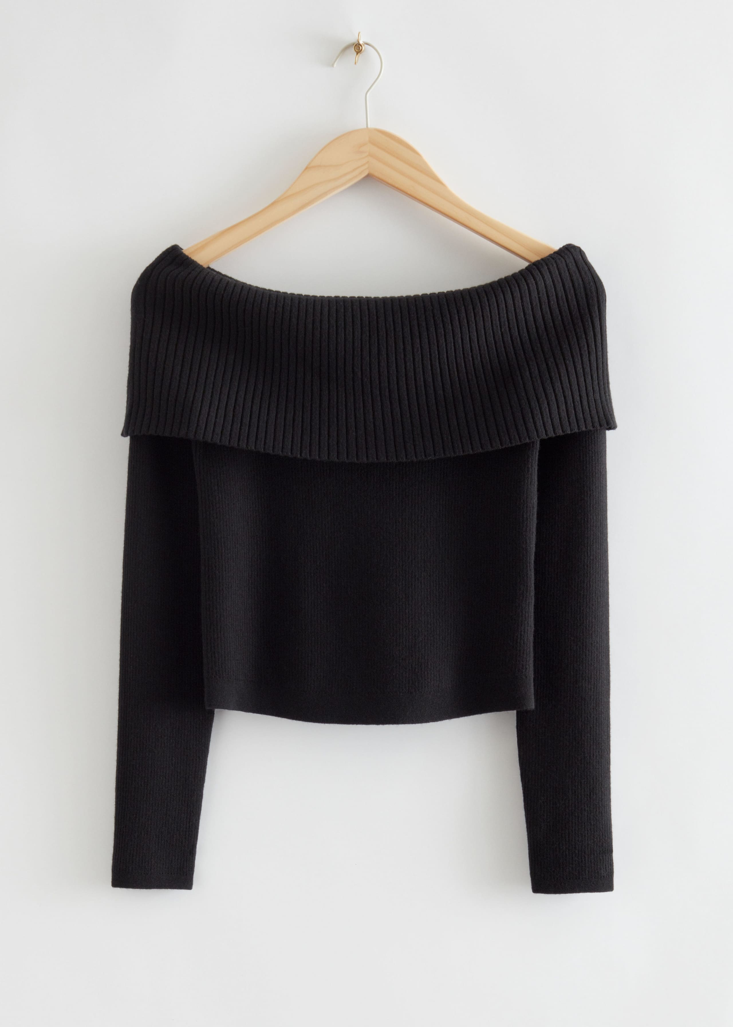 Off-Shoulder Knit Top - Black - Still Life