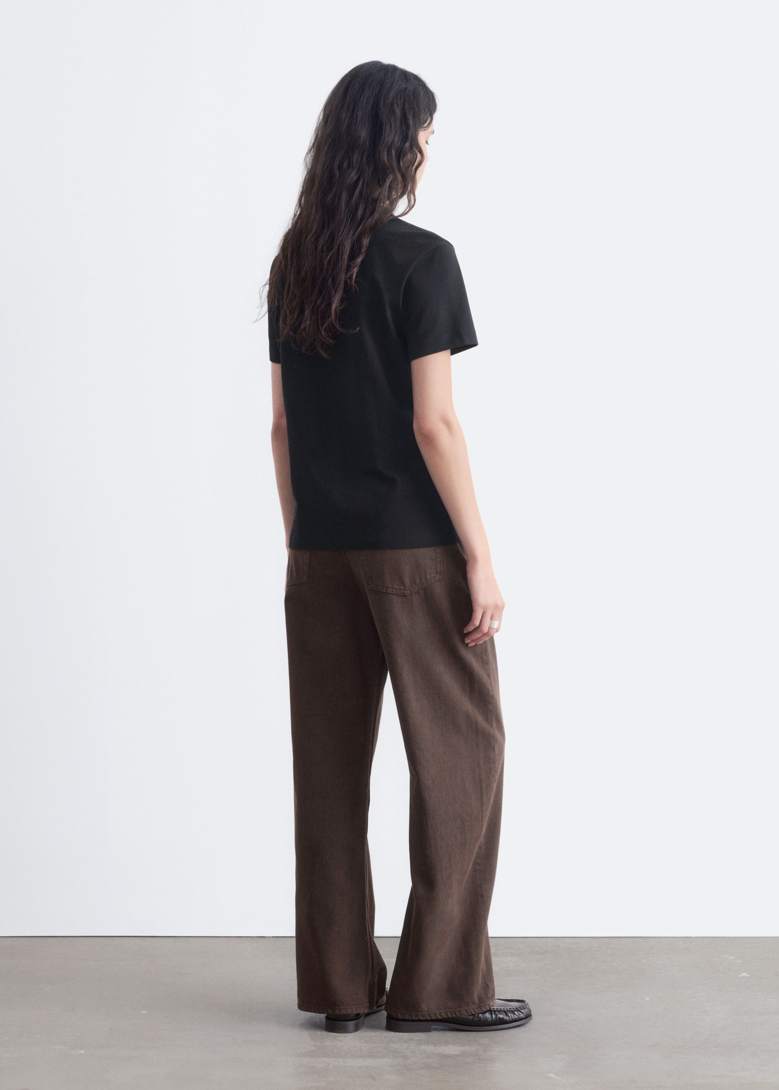T-shirt en coton à col rond - Noir - Lookbook