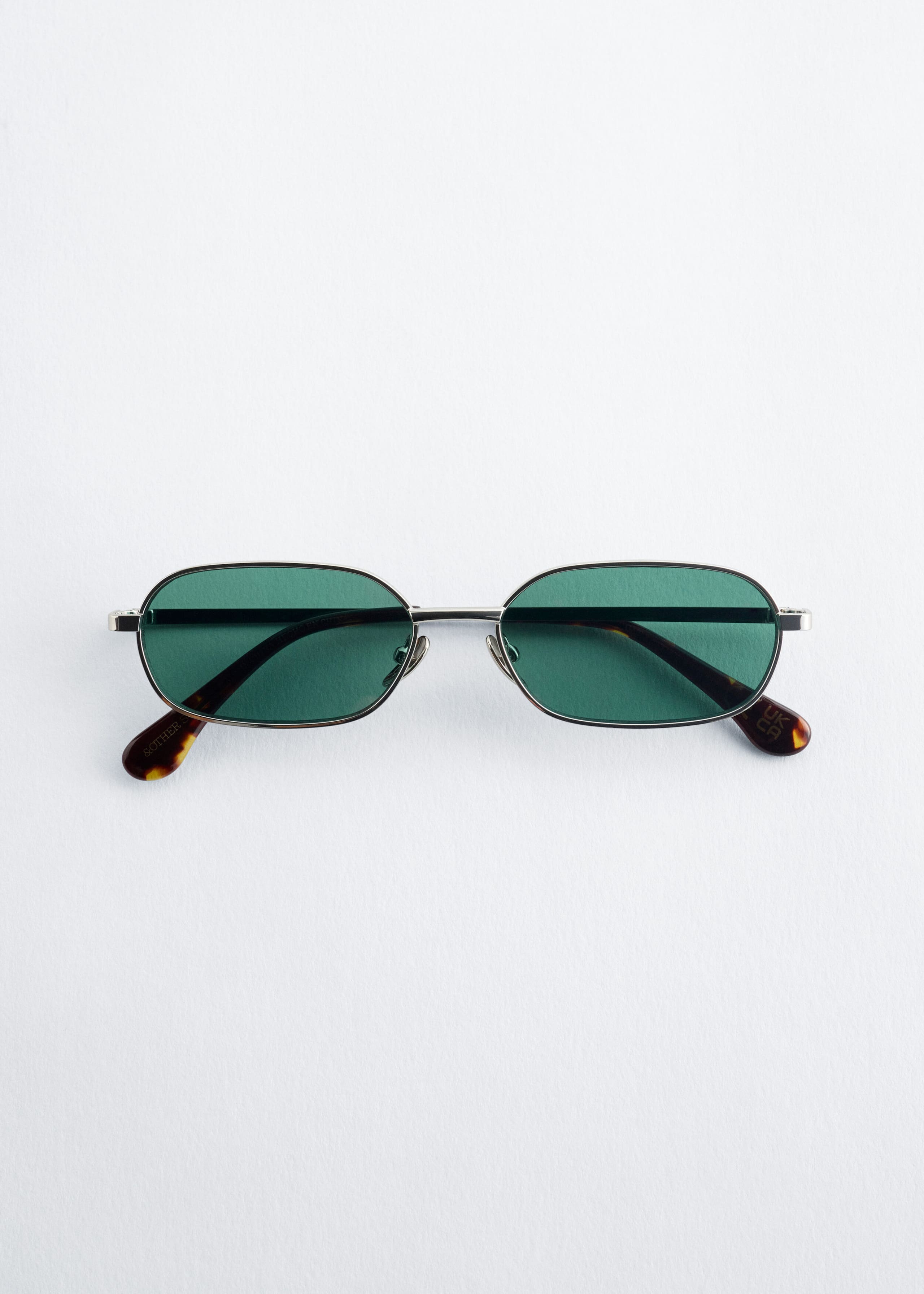 Slim Rectangular Sunglasses - Silver - Still Life