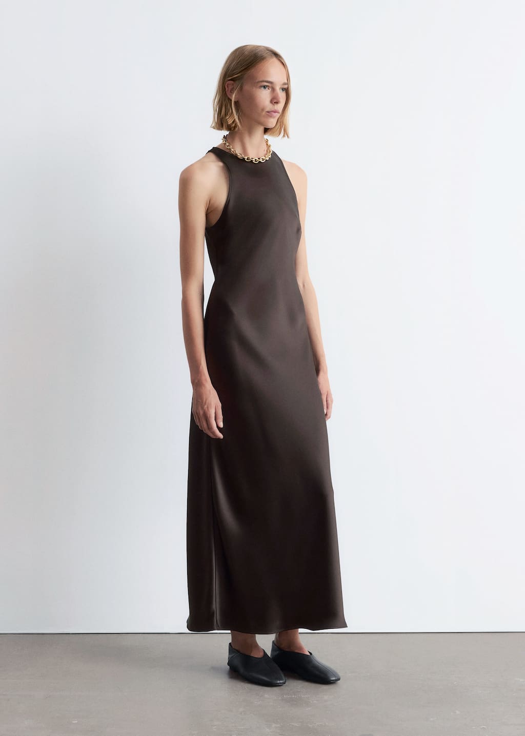 Image of Ärmelloses Midikleid aus Satin