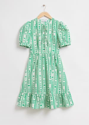 Green/White Geometric Print