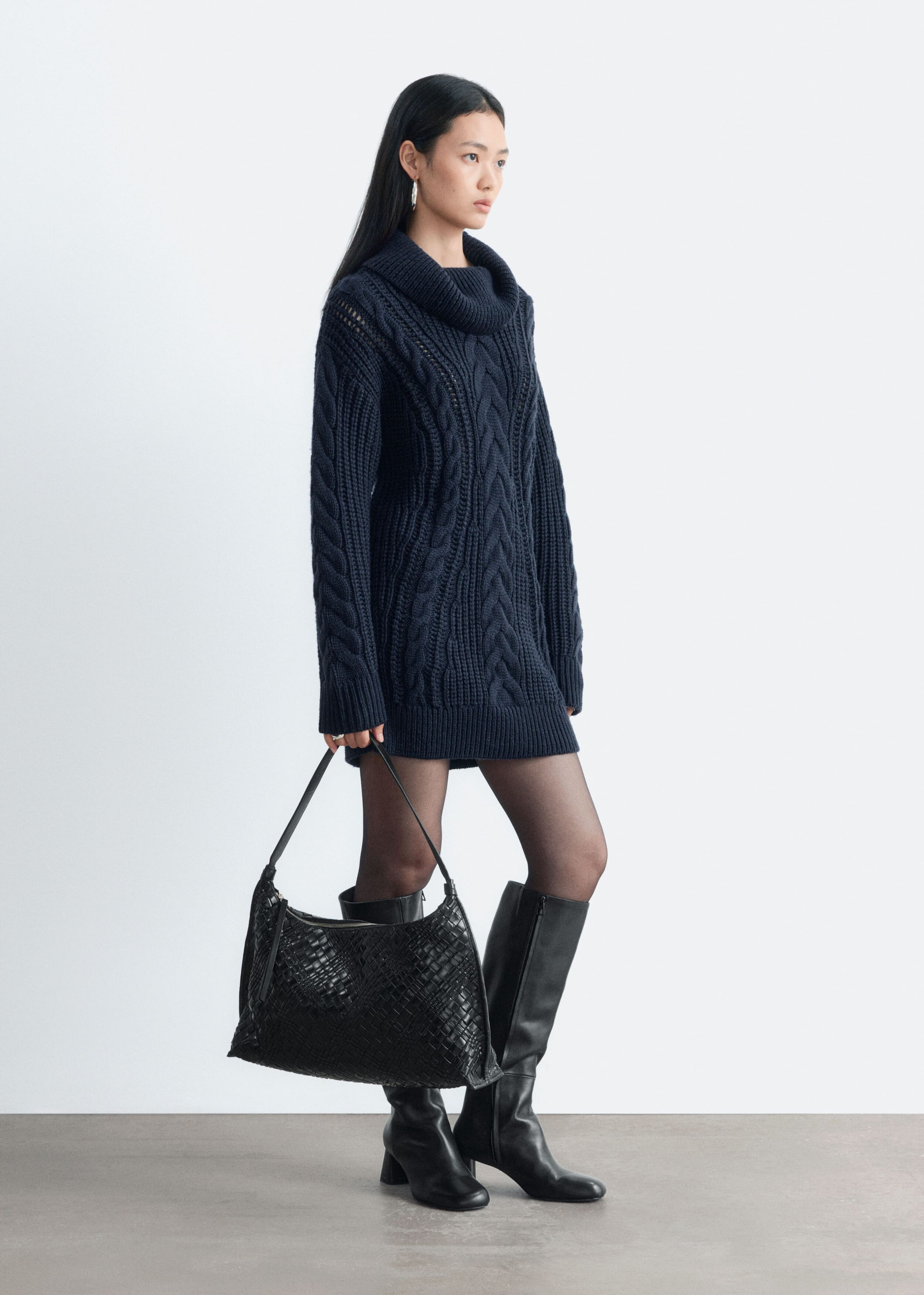 Chunky Cable-Knitf Dress - Dark Blue - Lookbook