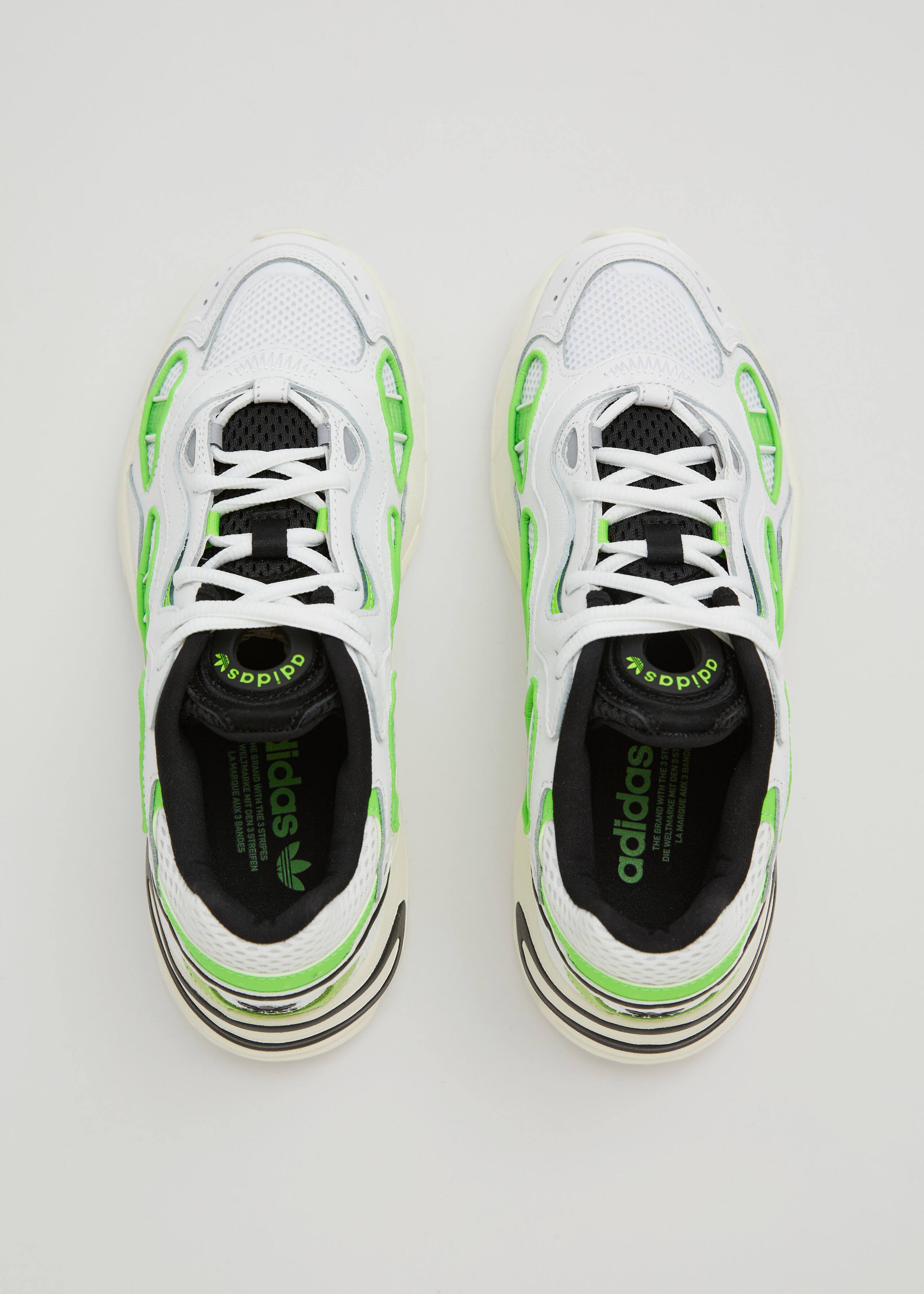 adidasAstirSneakers - {{variantName}} - Descrizione dettagliata