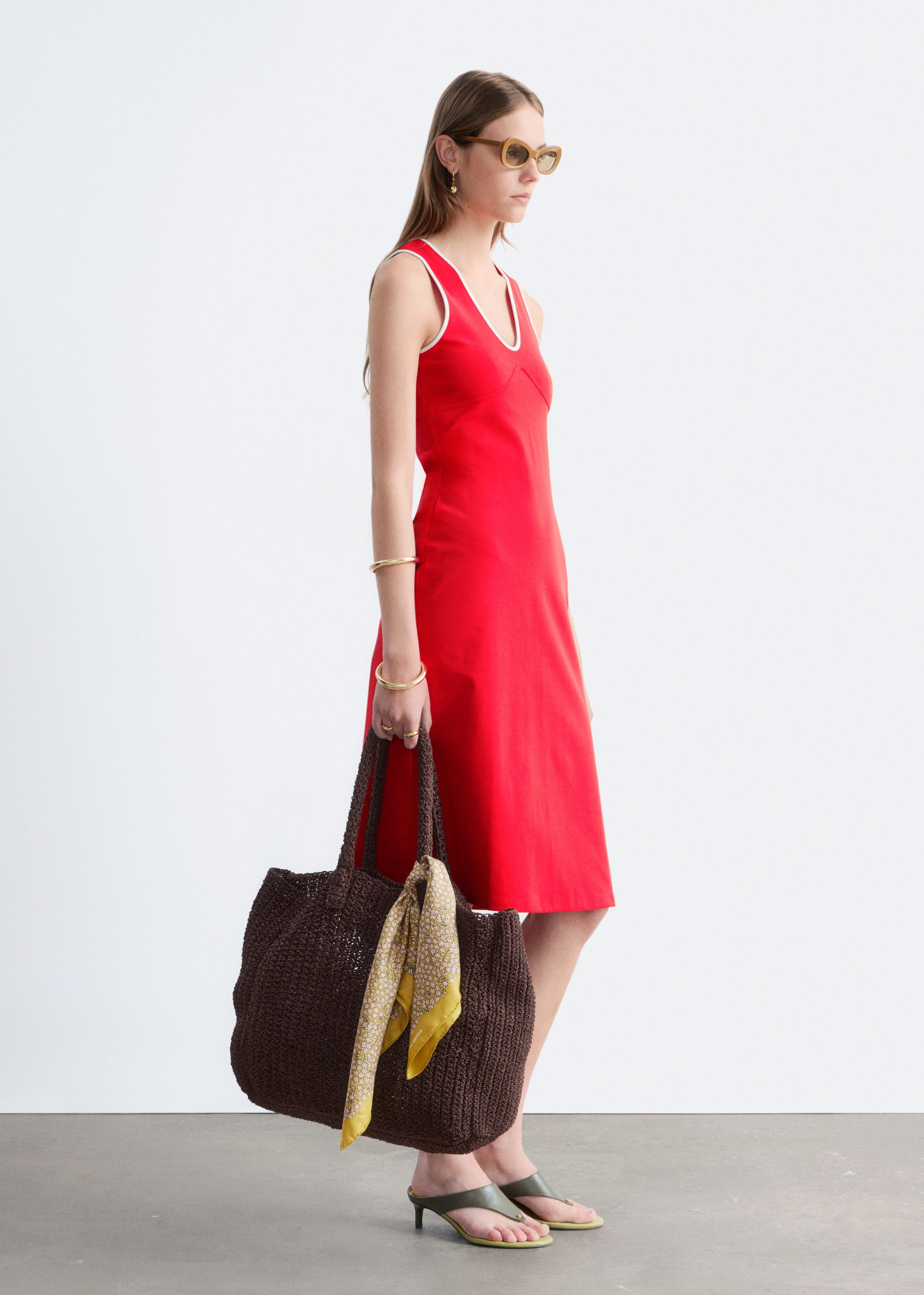 U-Neck Midi Dress - Red - Lookbook