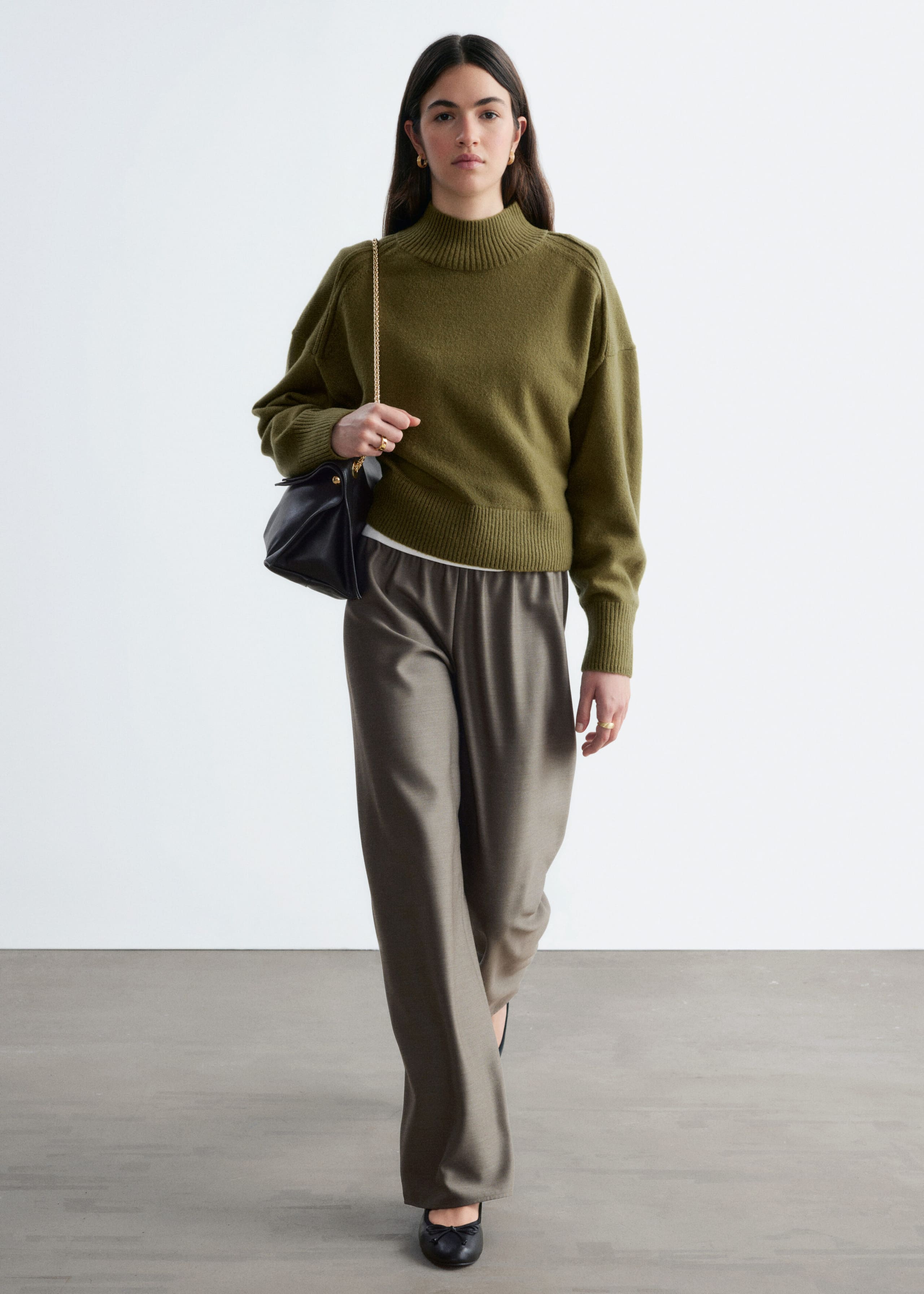 Pull-On Wool Trousers - Dark Mole - Lookbook