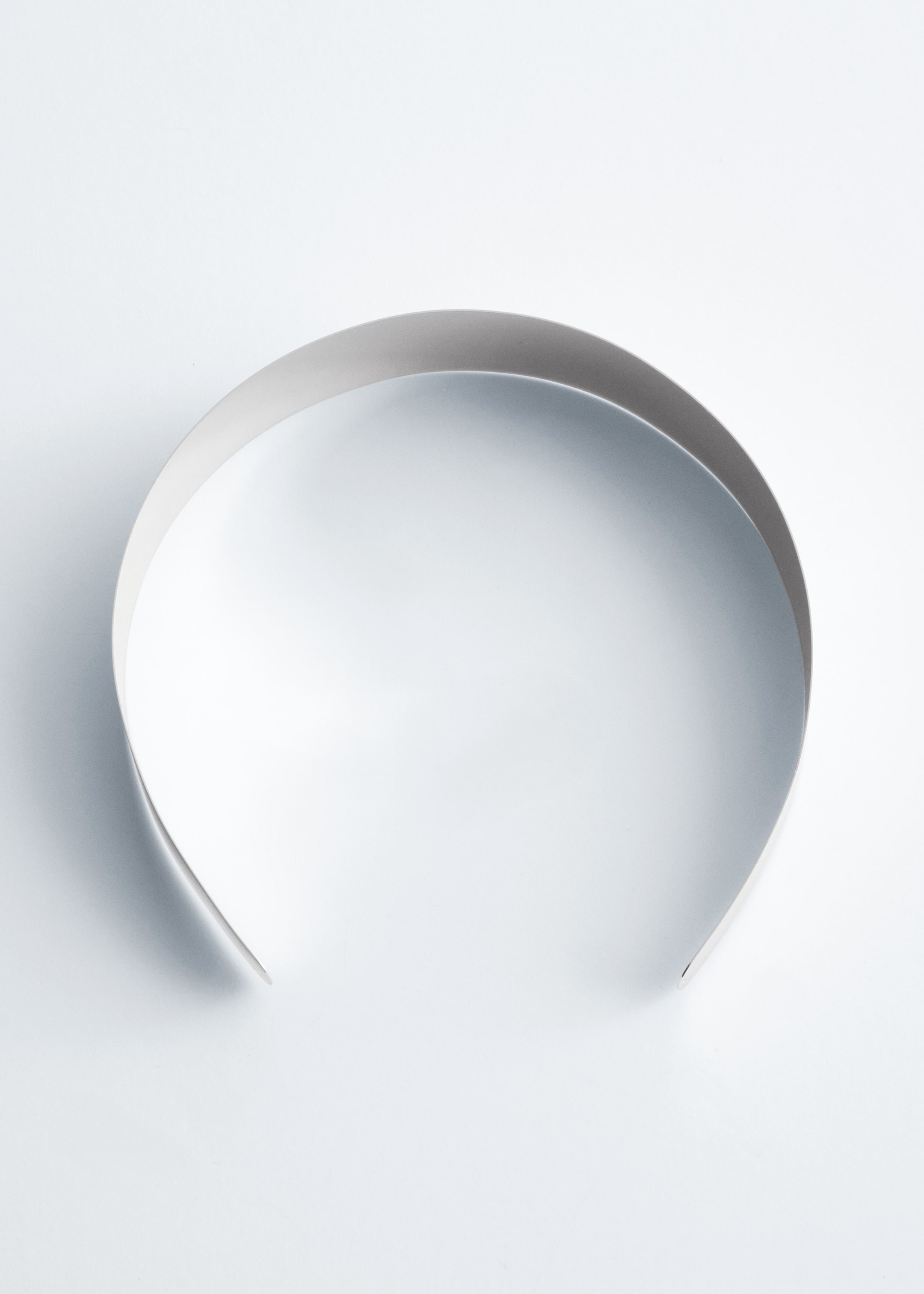 Zobacz większy obraz: Błyszcząca metaliczna opaska na głowę - Srebrny - ONA | H&M PL 1