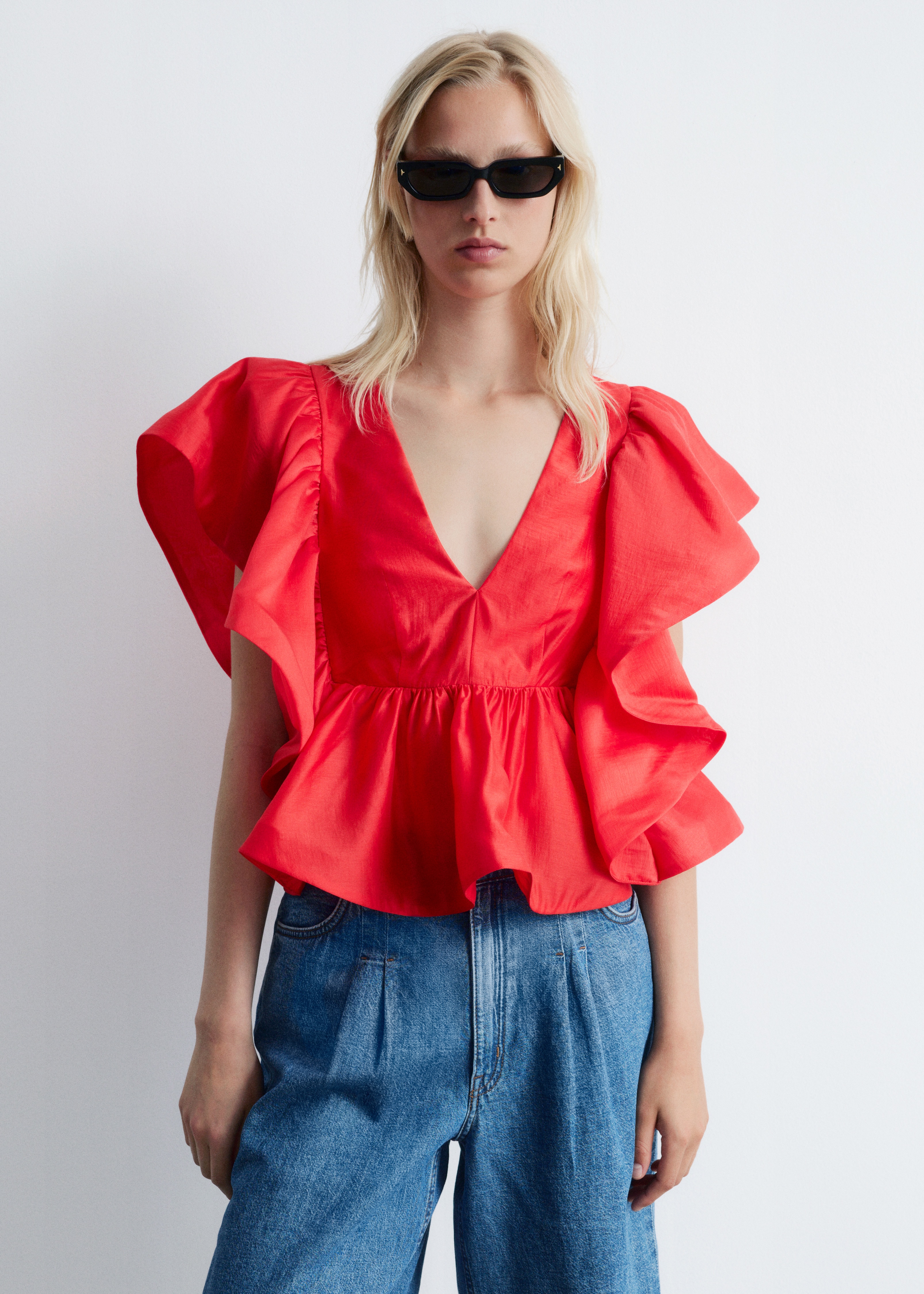 Blouse met V-hals en ruches - Rood/Zwart