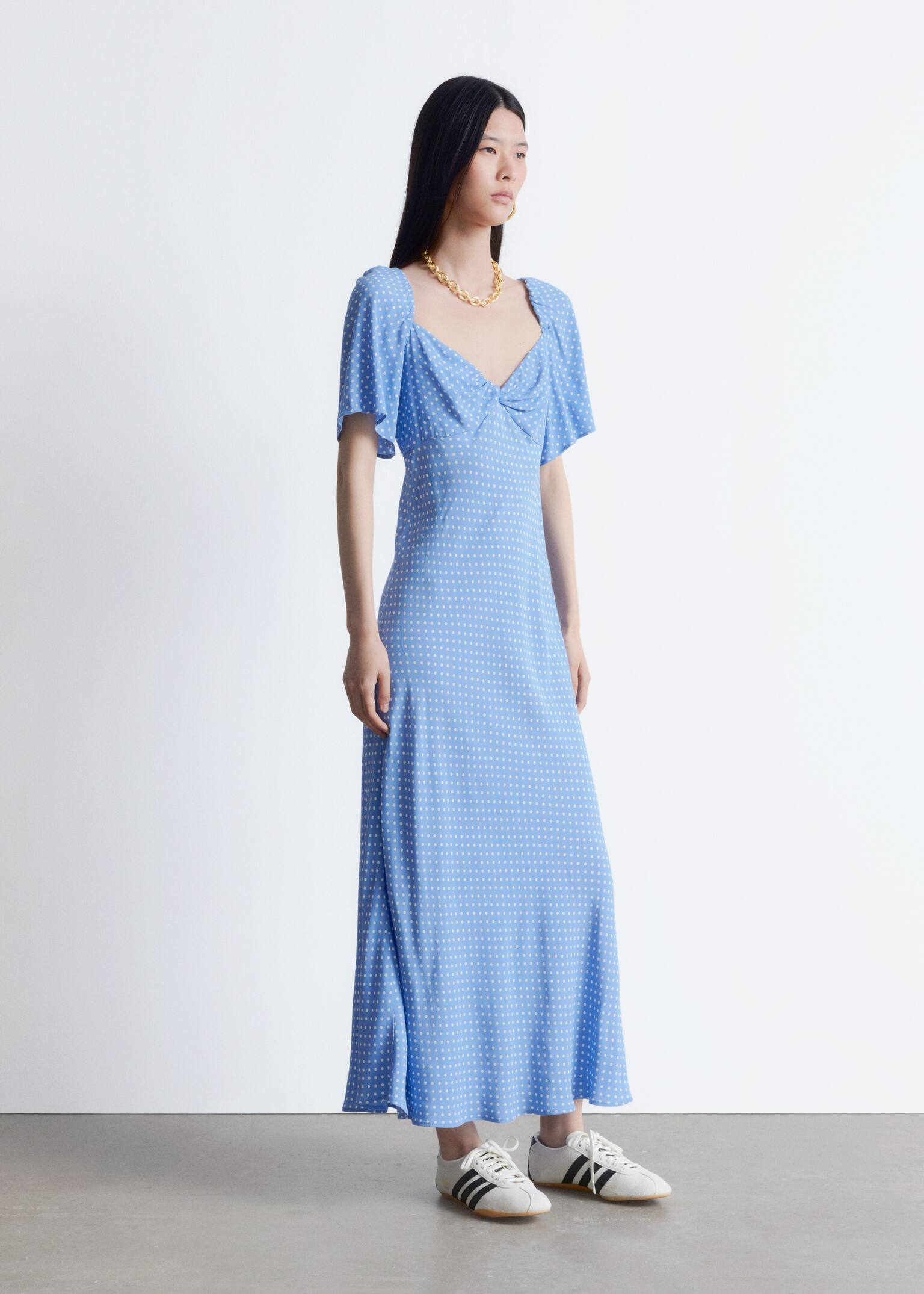 Abito midi con maniche svolazzanti - Azzurro a pois
