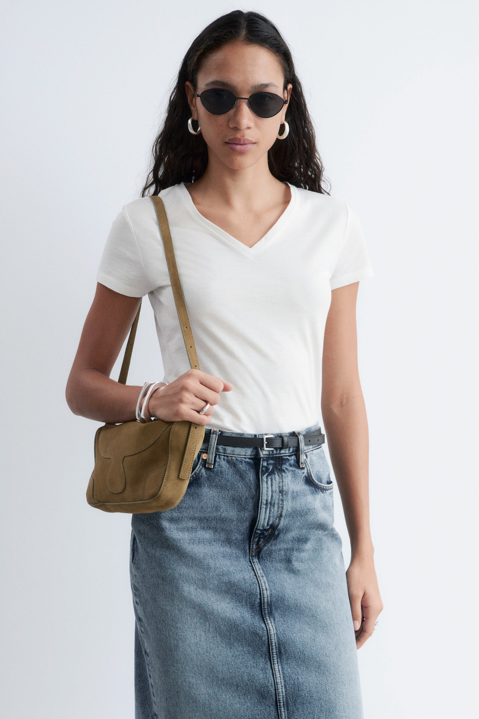 T-shirt van katoen met V-hals - Wit/Zwart - 2