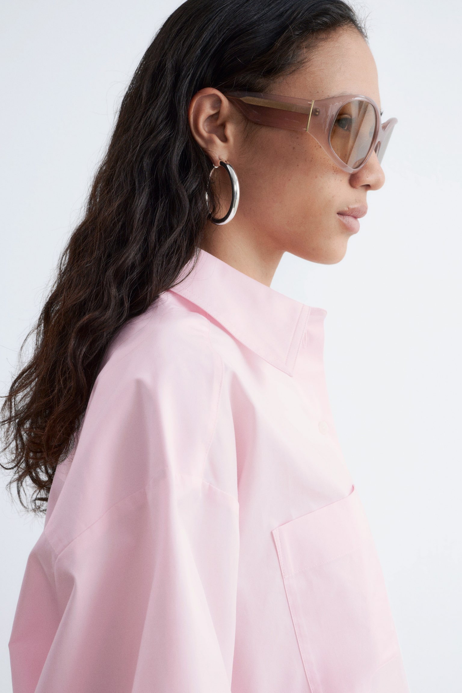 Chemise courte oversize en coton - Rose pastel/Noir/Beige/Rayures bleues/Blanc - 4