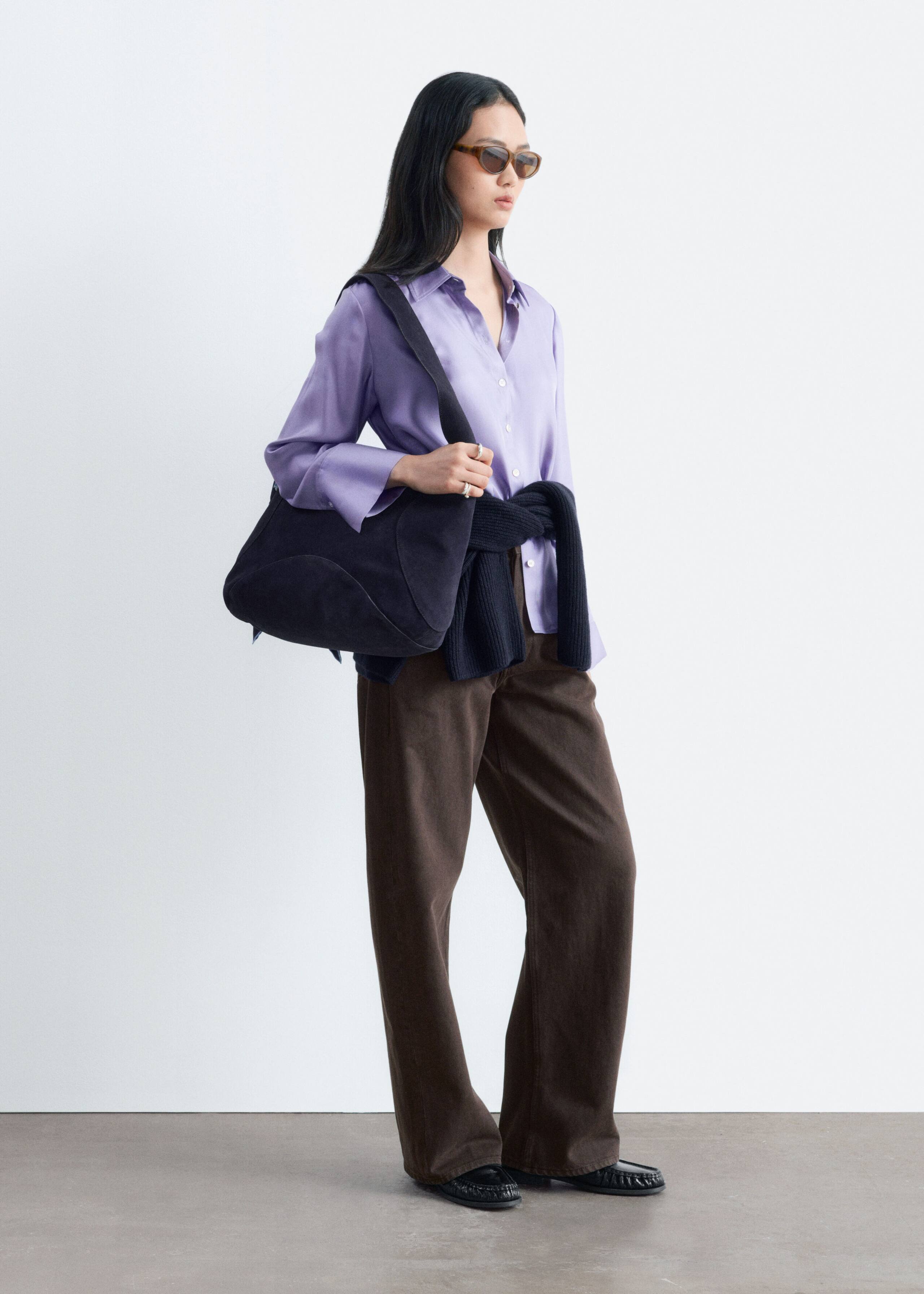 Relaxed Silk Shirt - Dark Blue - Lookbook