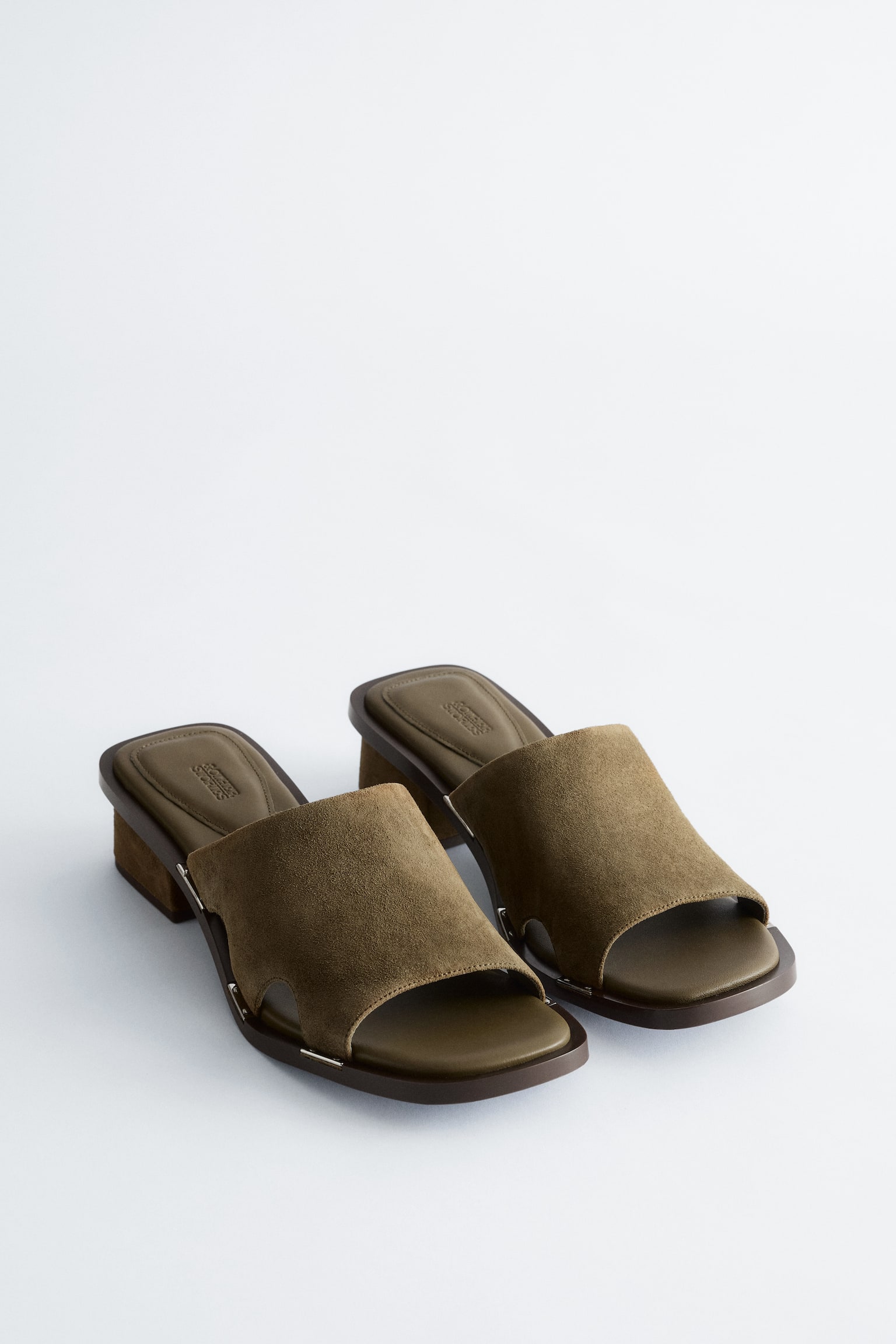 סנדלי עור עם עקב בלוק - ירוק - 3