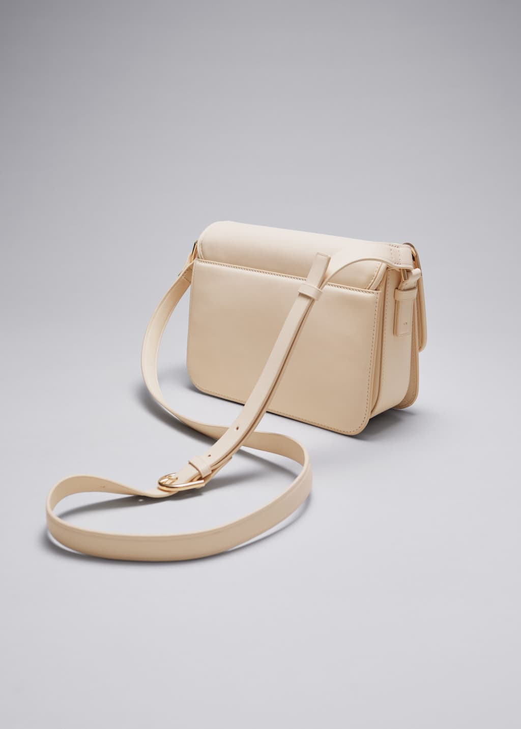 Sculptural Buckle Leather Bag - Cream - Still Life