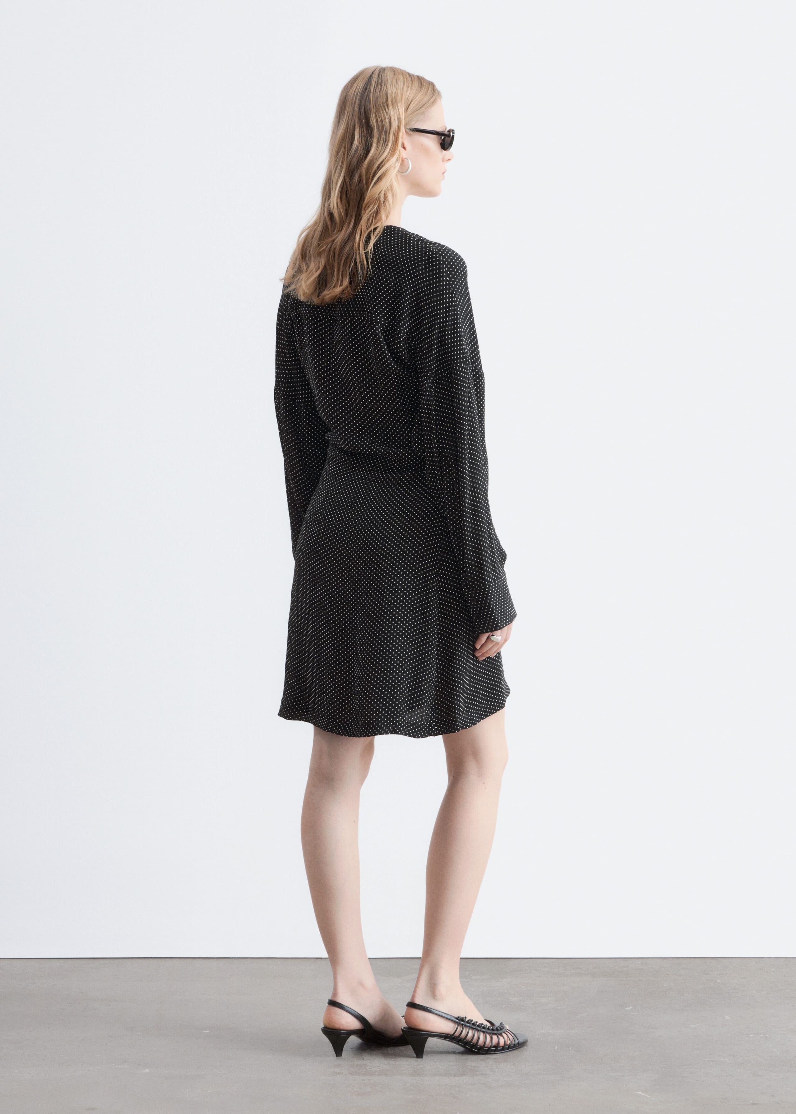 Mini-Wickelkleid - Black/Dots - Lookbook