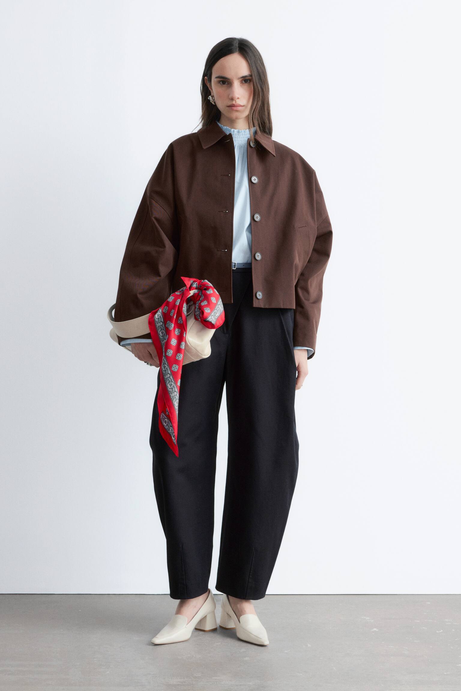 Krátká bavlněná bunda - Tmavě hnědá/Béžová - 1