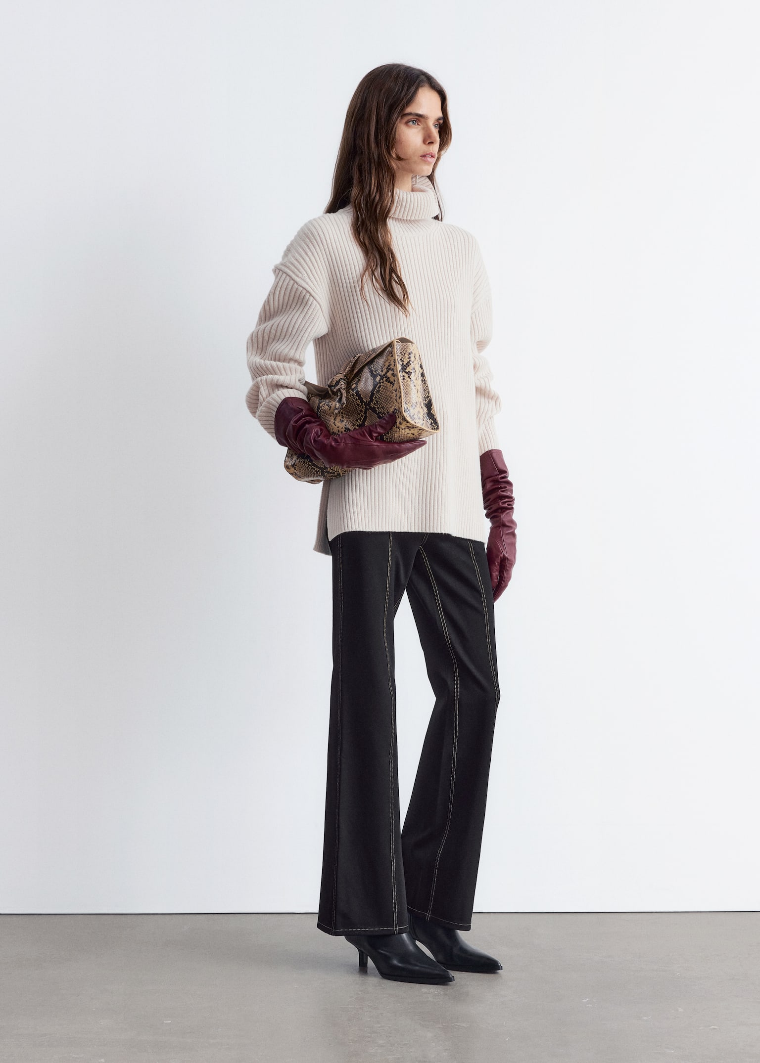 Rolákový vlnený sveter - Smotanová/Hnedá - 4