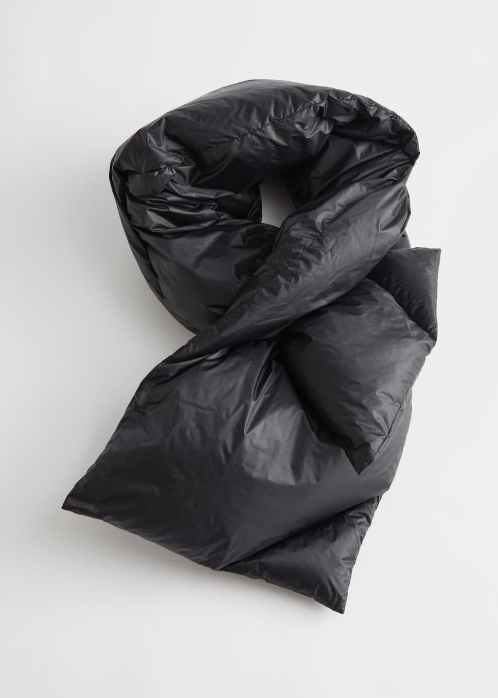 Down Padded Scarf - Black - Bodegón