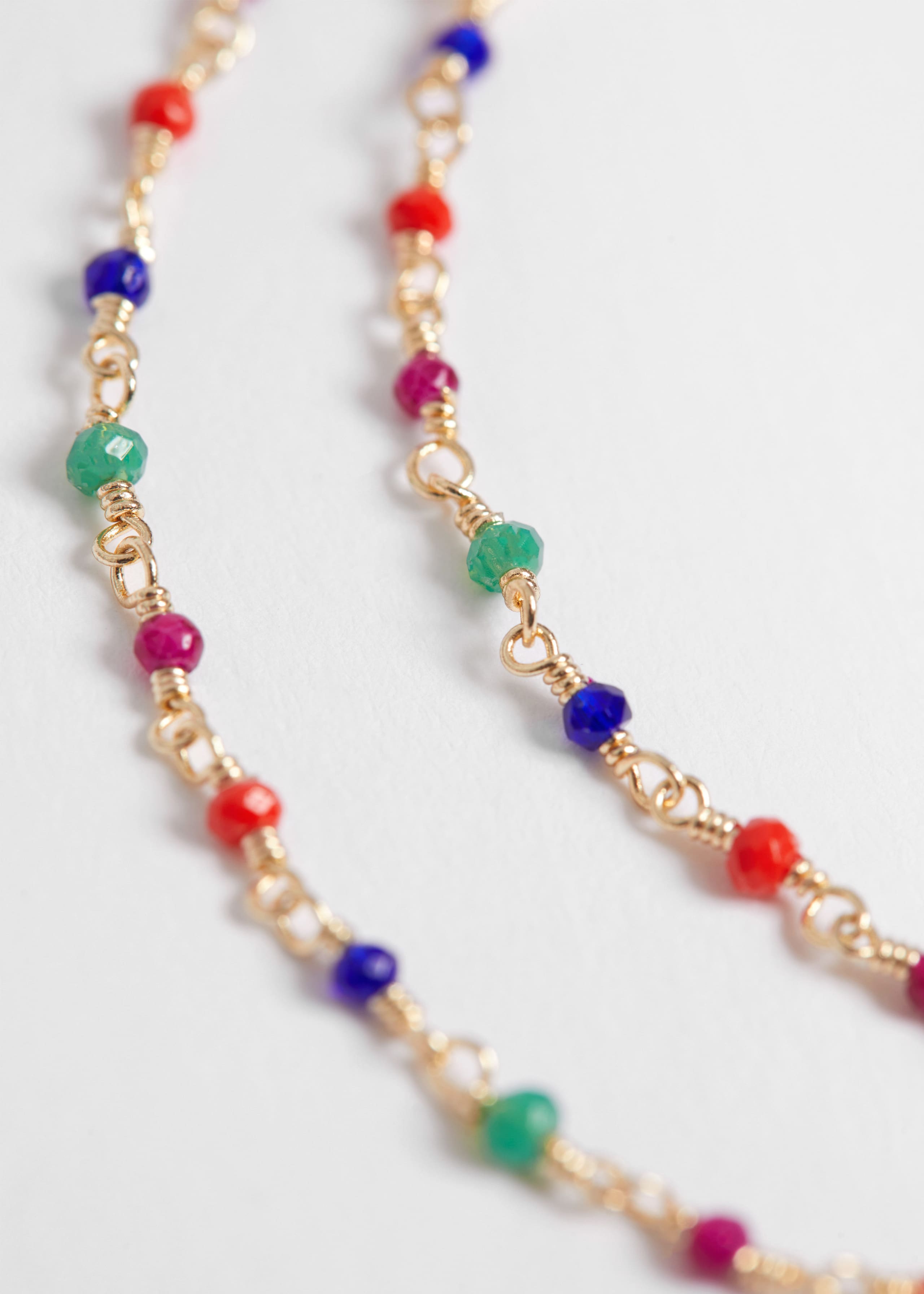 Coloured Stone Charm Chain Bracelet - {{variantName}} - Descriptive Detail