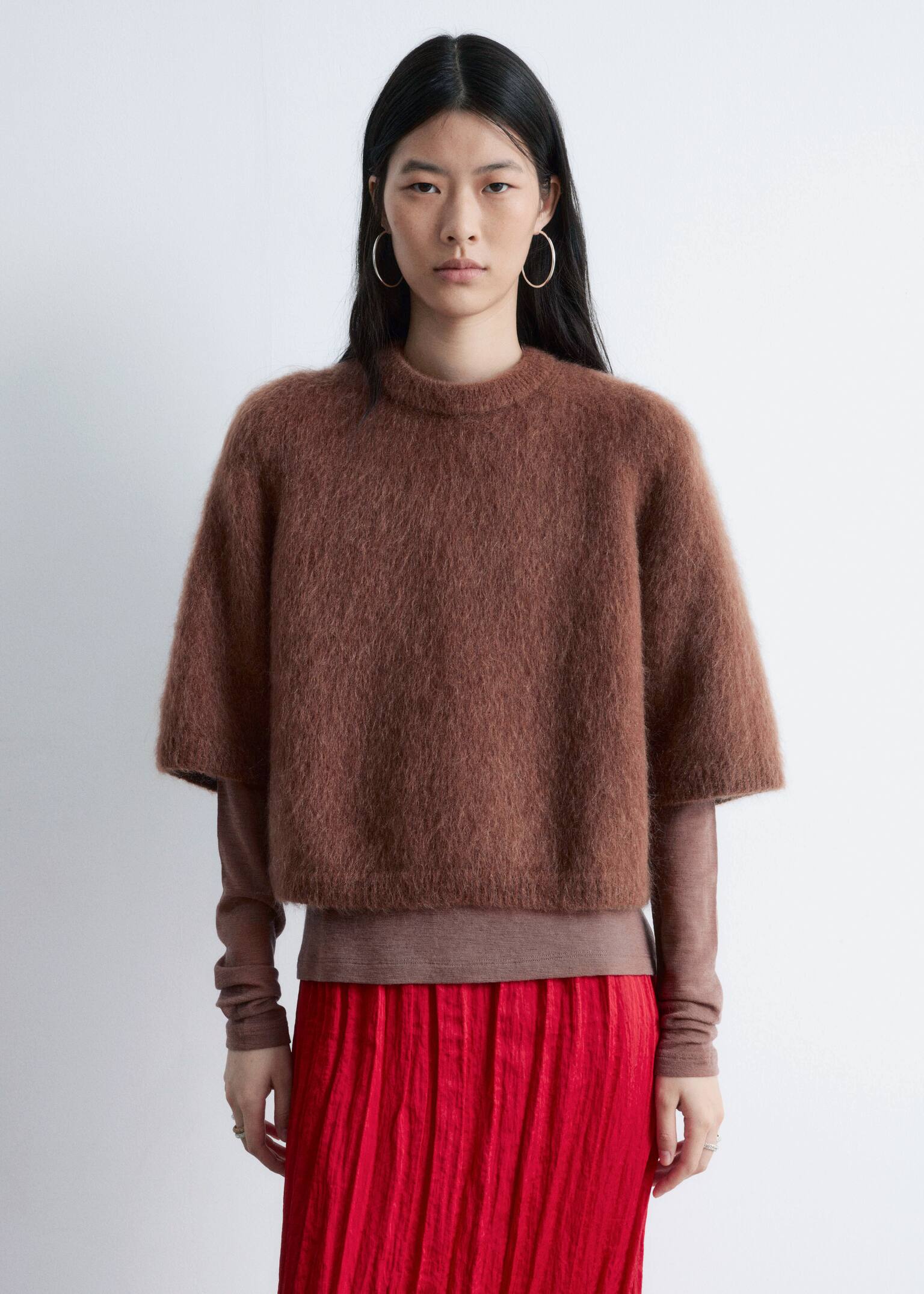 חולצת טריקו סרוגה מתערובת מוהייר - חום - 5