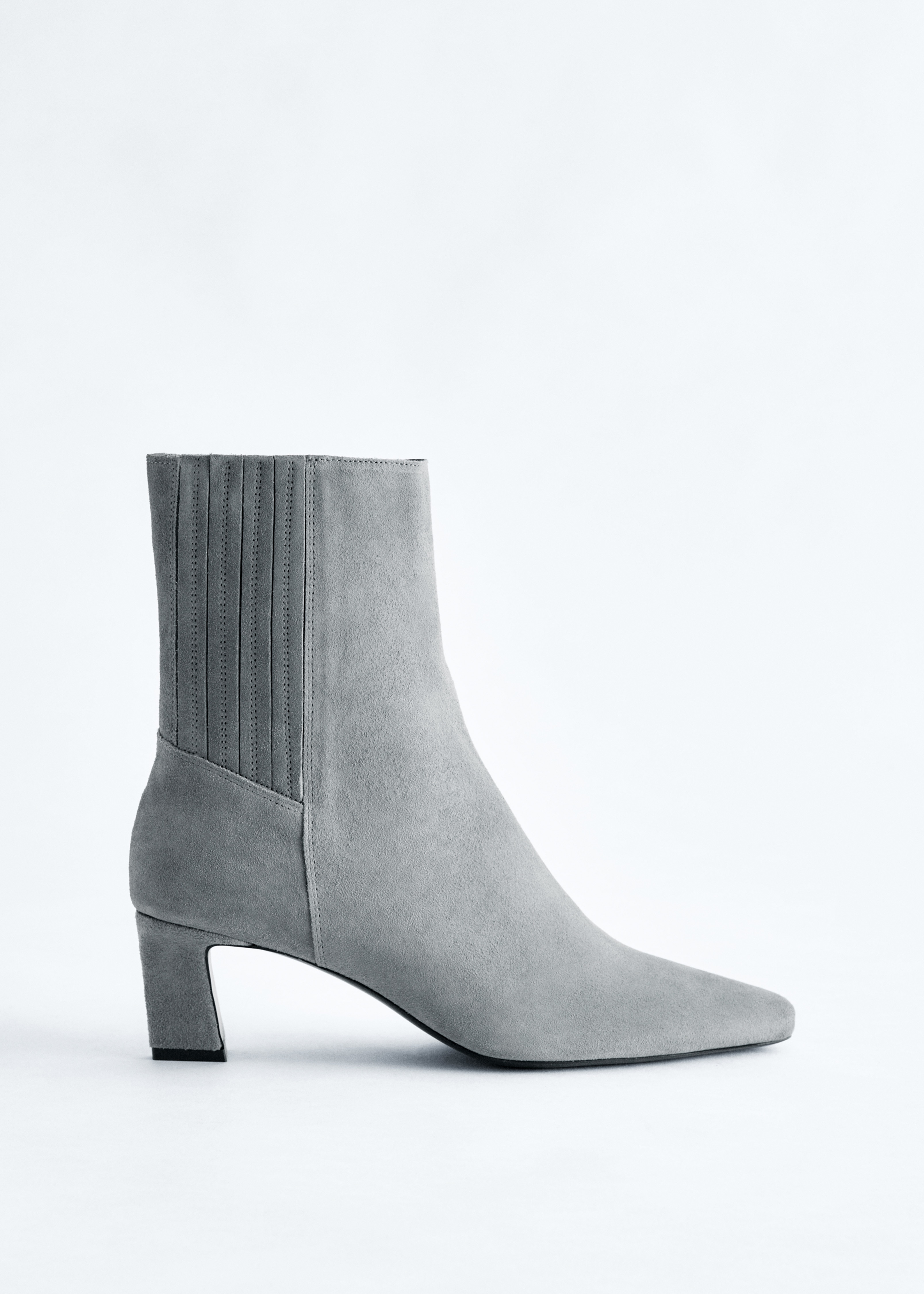 Bottines à bouts pointus - Gris clair/Croco noir
