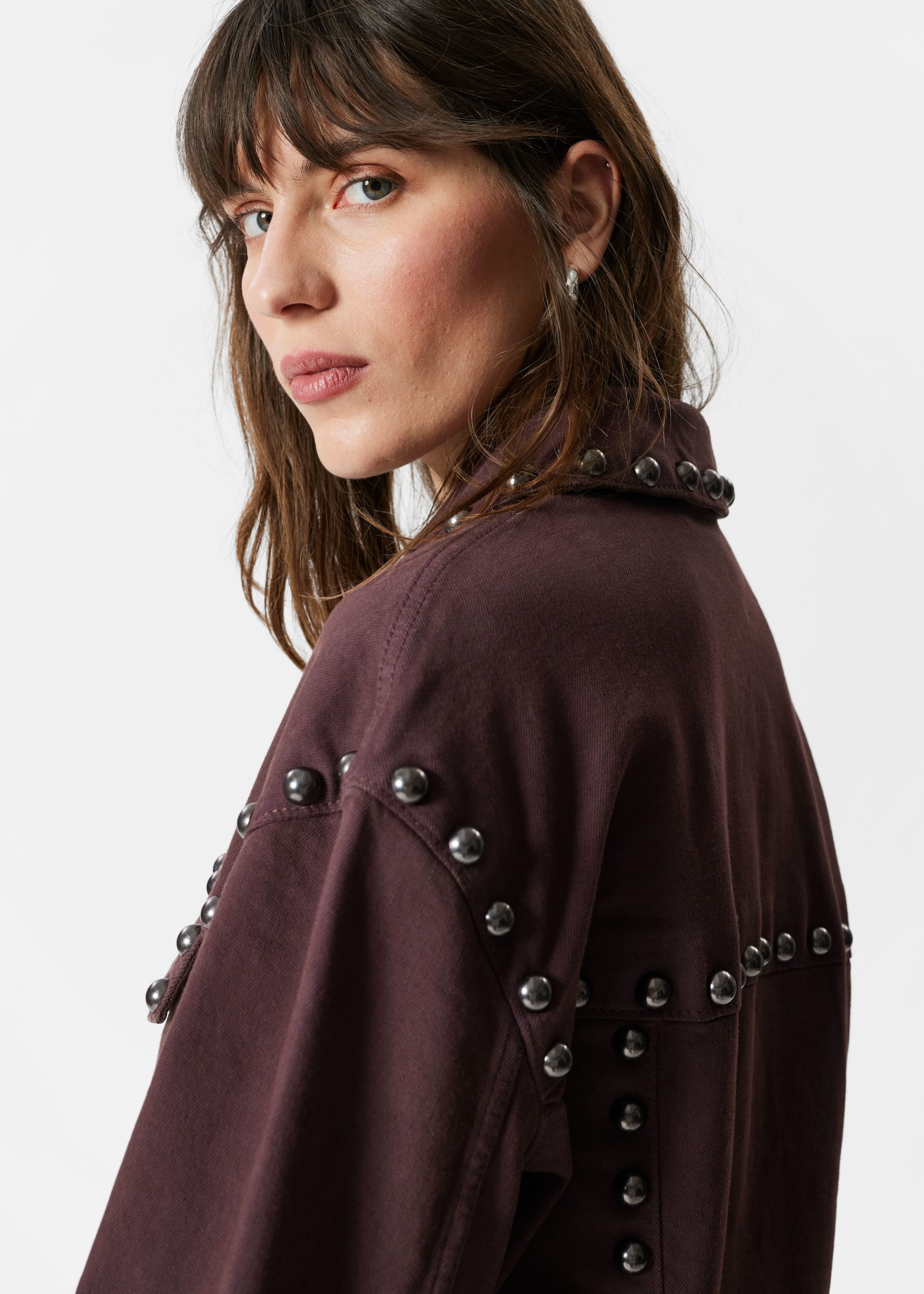 Visa större bild: Jacka med nitar - Mörkbrun - DAM | H&M FI 4