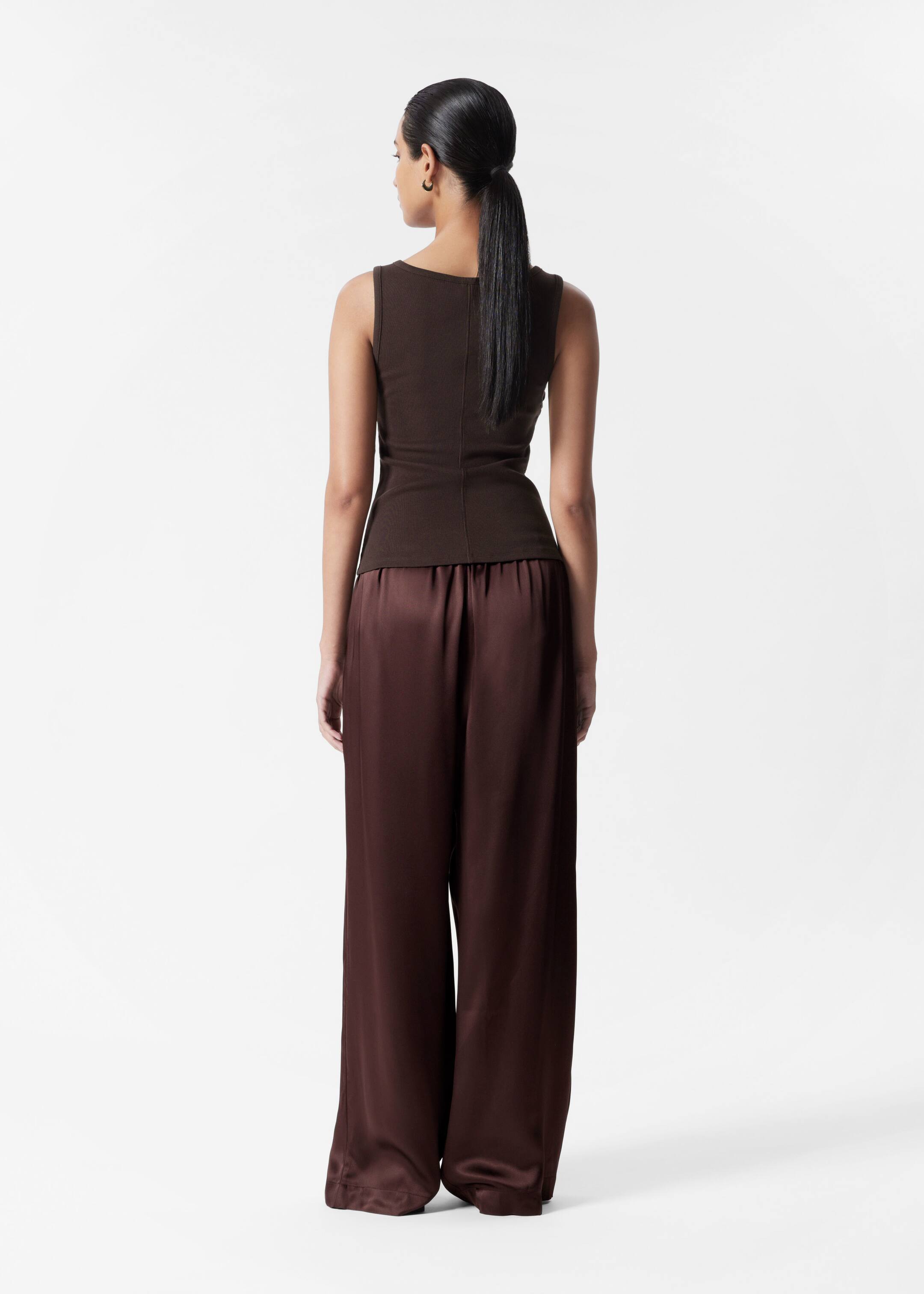 Größeres Bild anzeigen: Tanktop mit Schnallendetail - Braun - Ladies | H&M AT 4