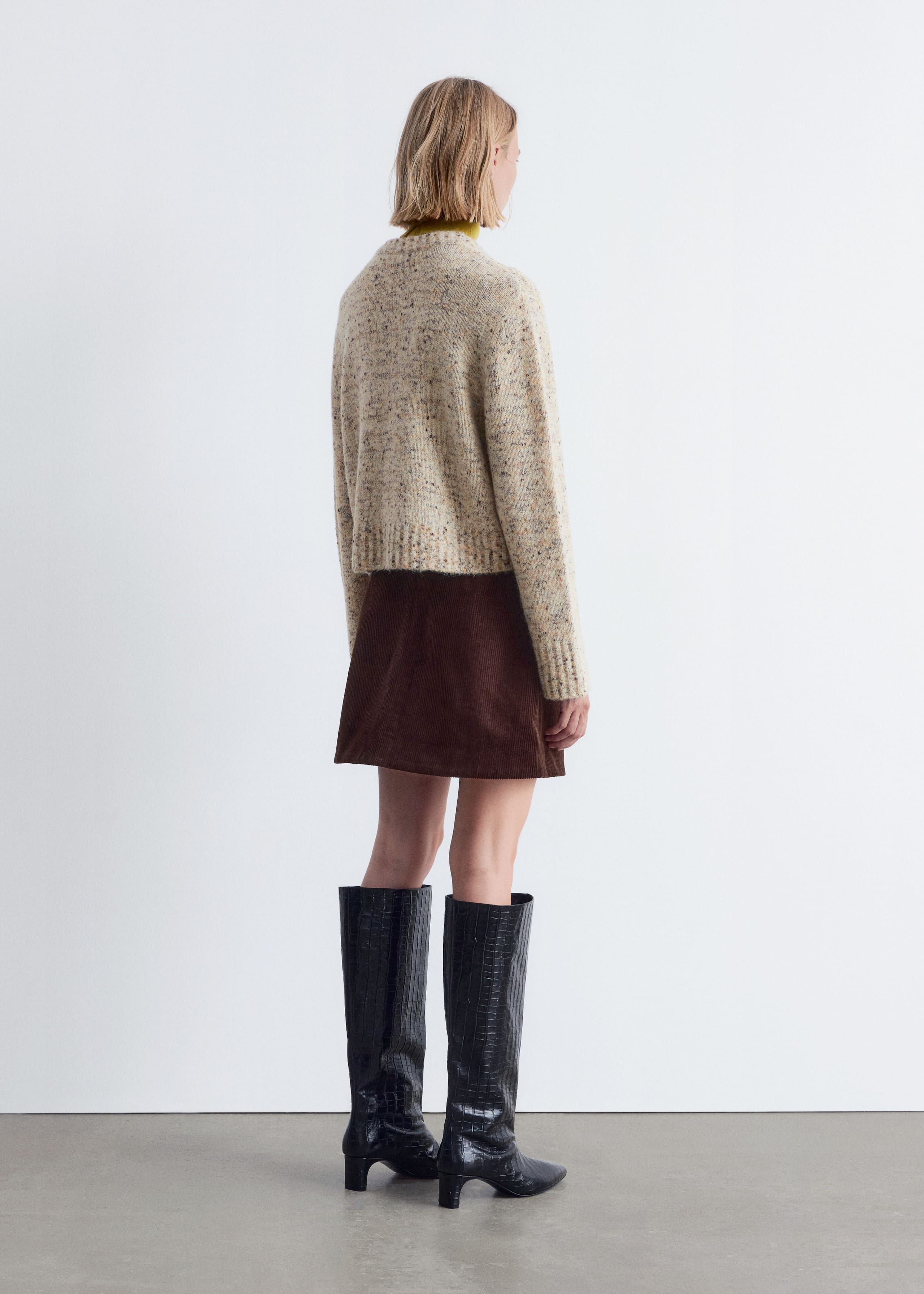 Image of Cardigan in maglia con bottoni
