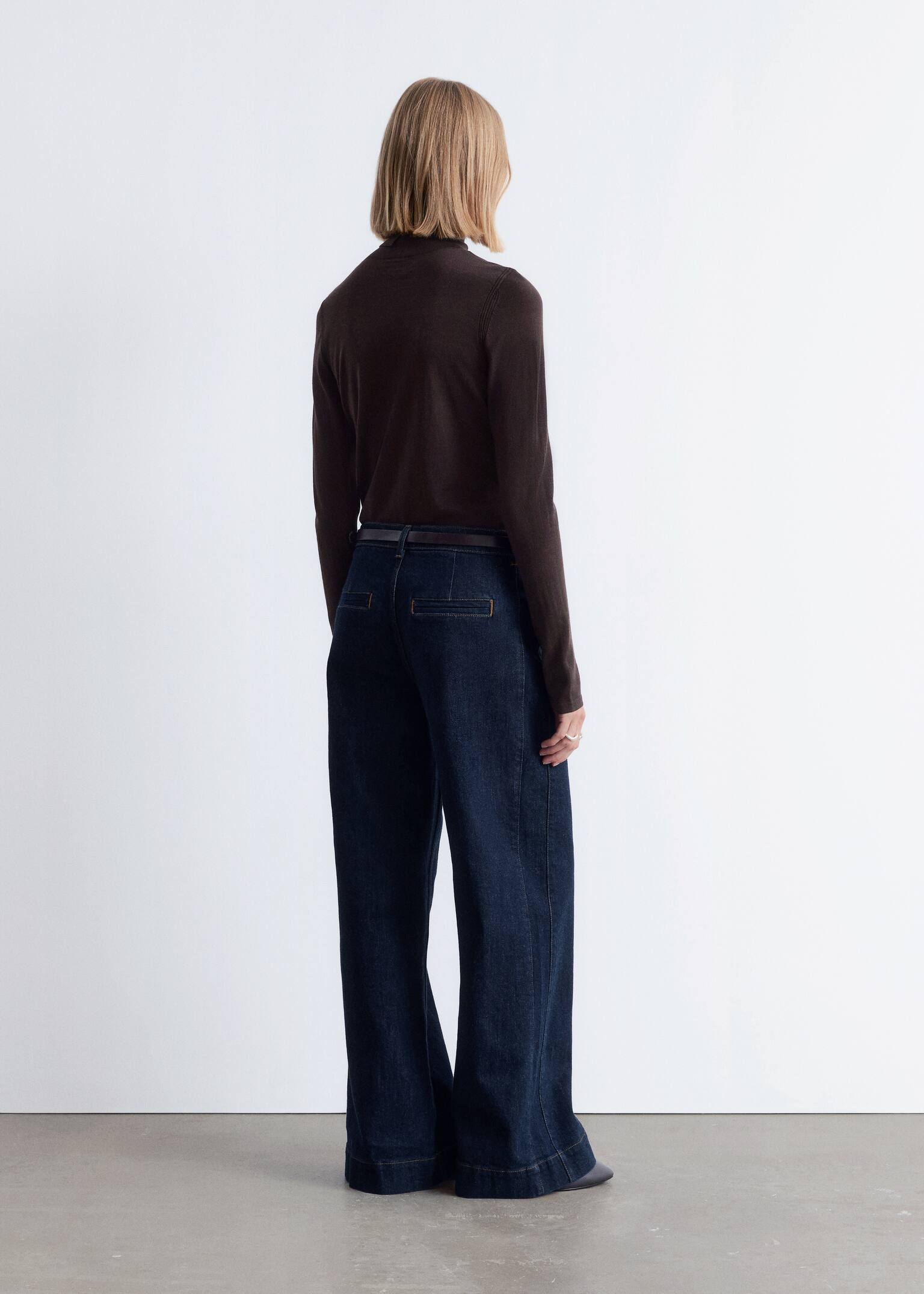 Regular Wide-Leg Jeans - Dark Blue/Mid Blue Wash - 7