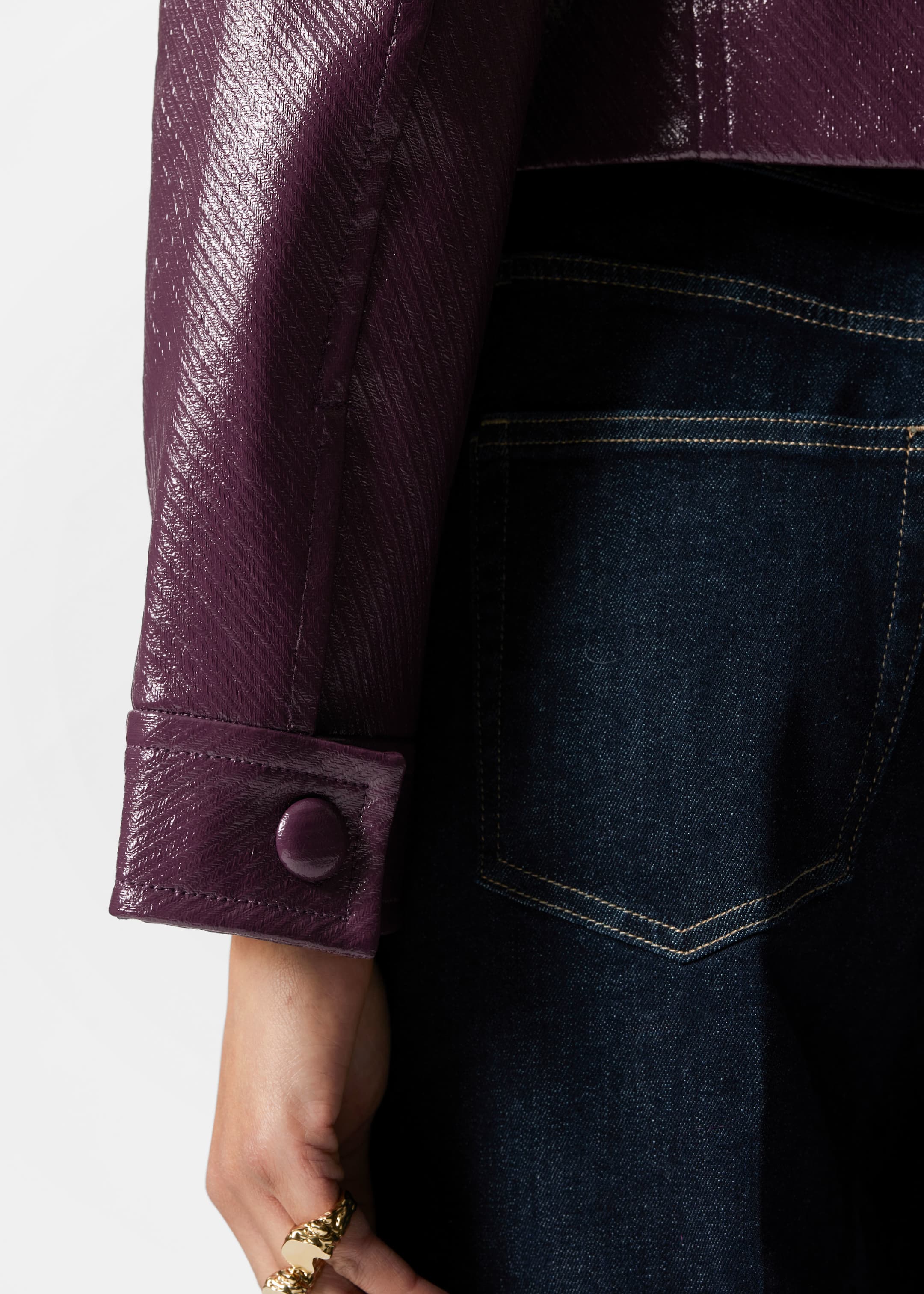 Größeres Bild ansehen: Kurze Jacke mit aufgesetzten Taschen - Pflaume - Ladies | H&M DE 5