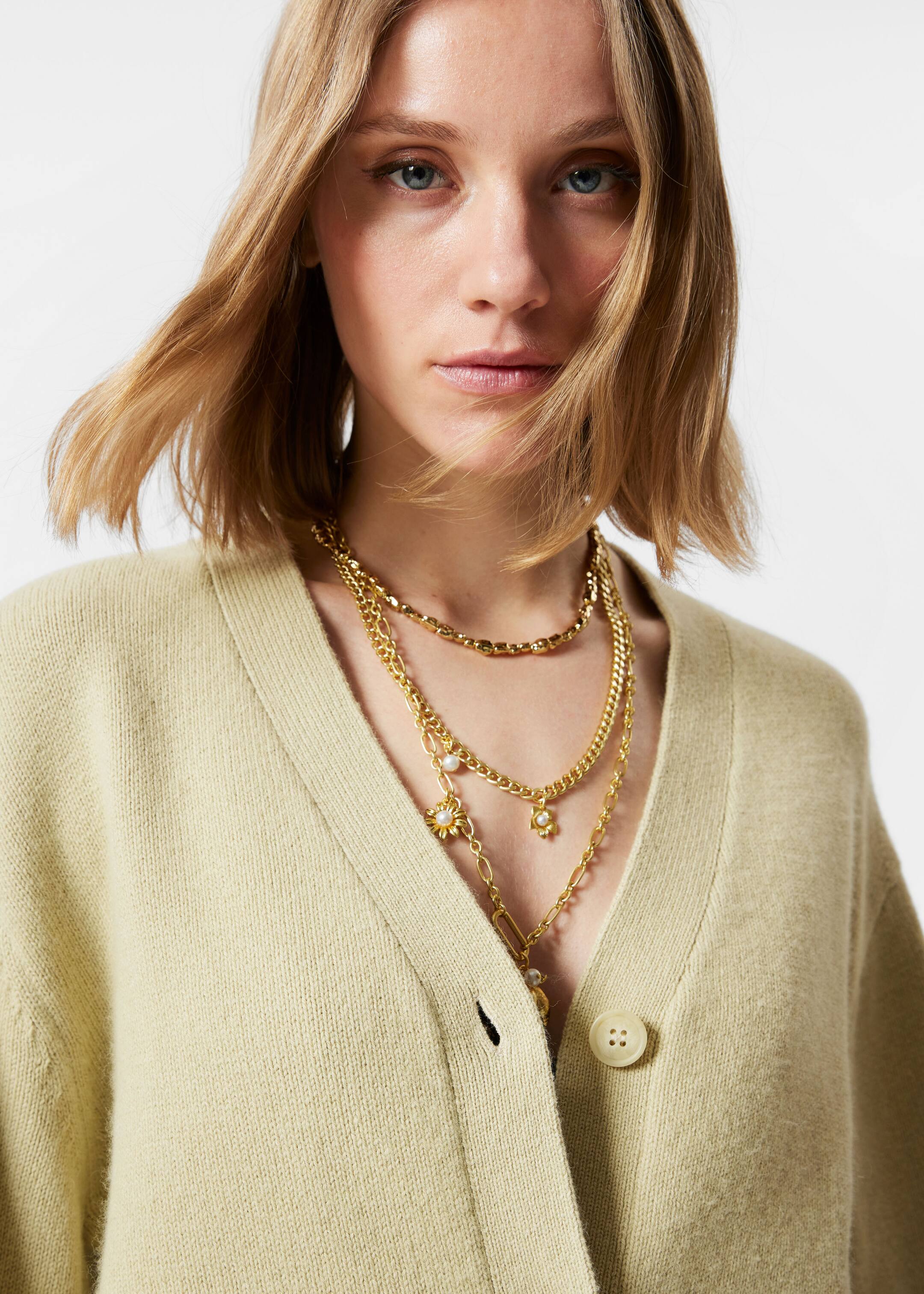 Grotere afbeelding bekijken: Gelaagde ketting met versiering - Goudkleurig - DAMES | H&M NL 1
