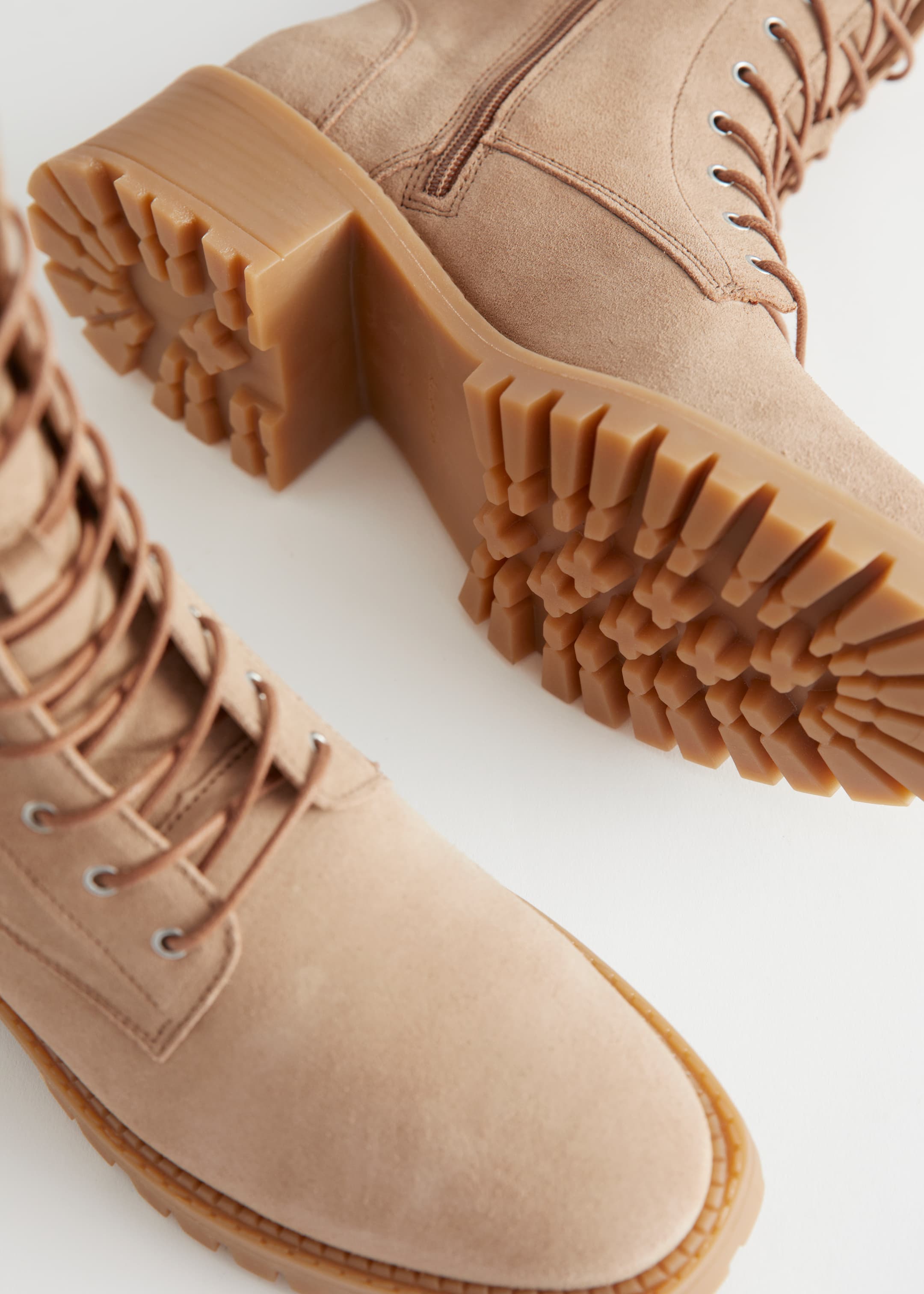 Größeres Bild ansehen: Utility-Boots aus Leder mit Absatz - Beige/Veloursleder - Ladies | H&M DE 4