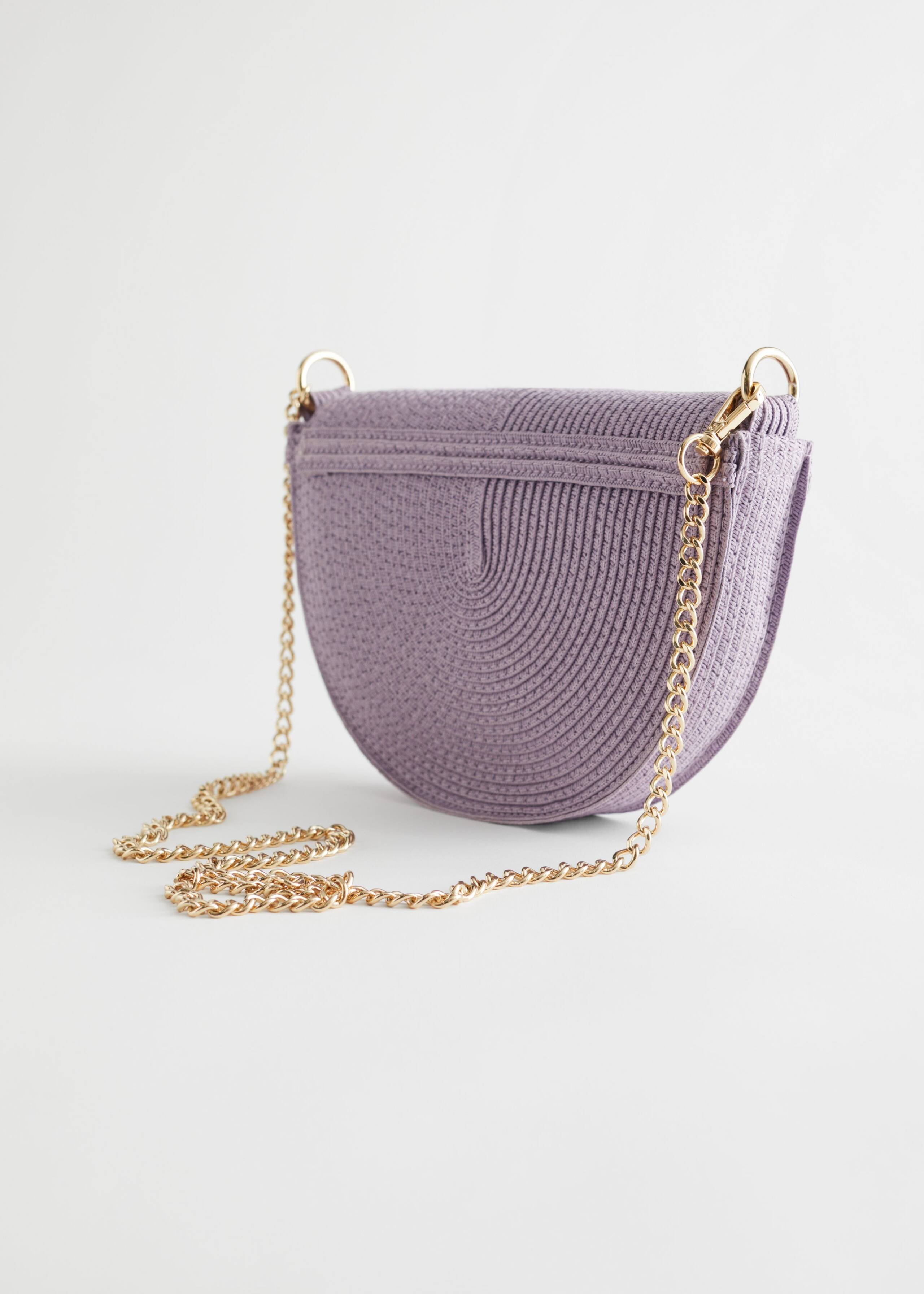 StrawCrossbodyHalfMoonBag - Purple - Natura morta