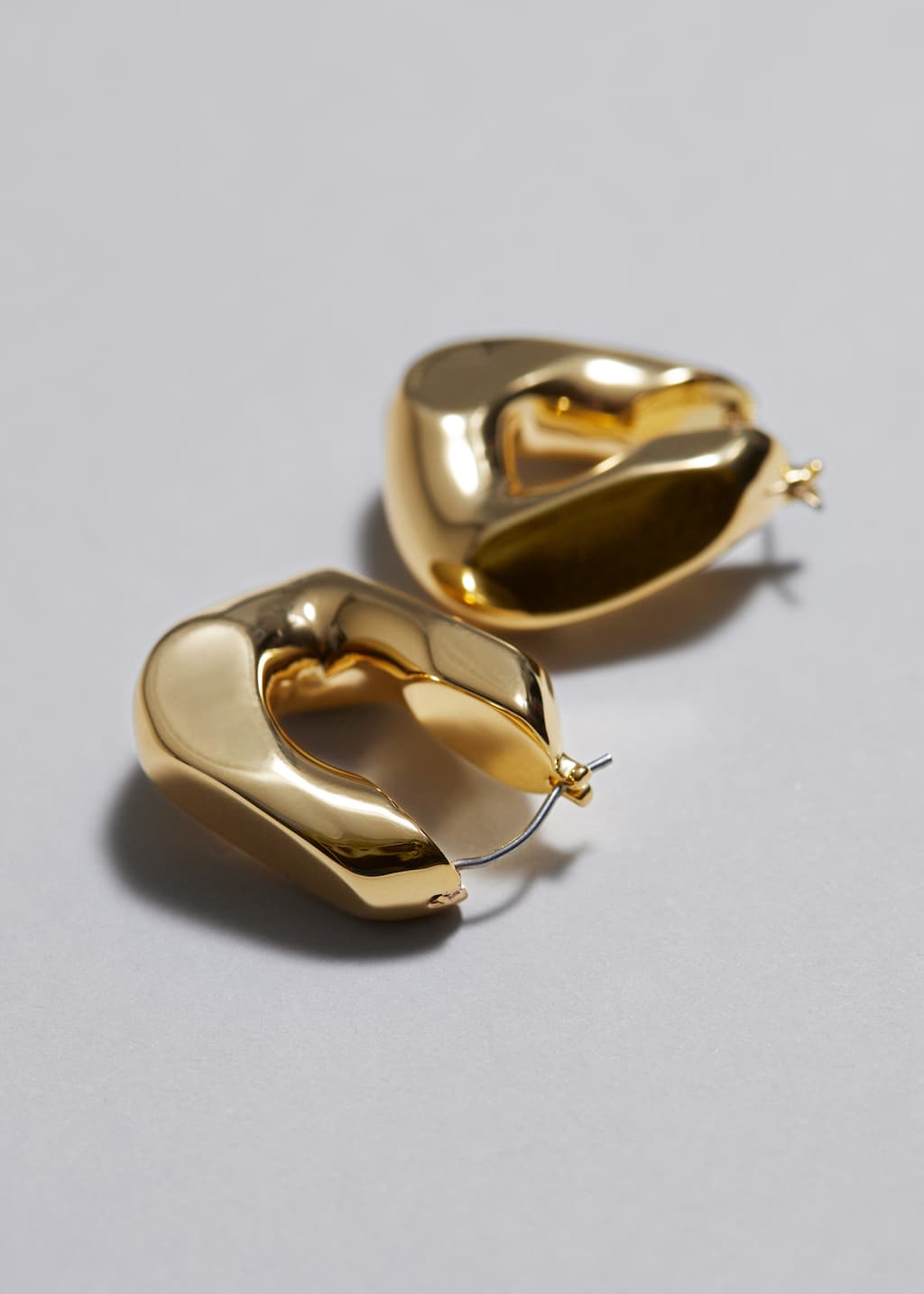 Chunky Twist Hoop Earrings - Silver - Still Life