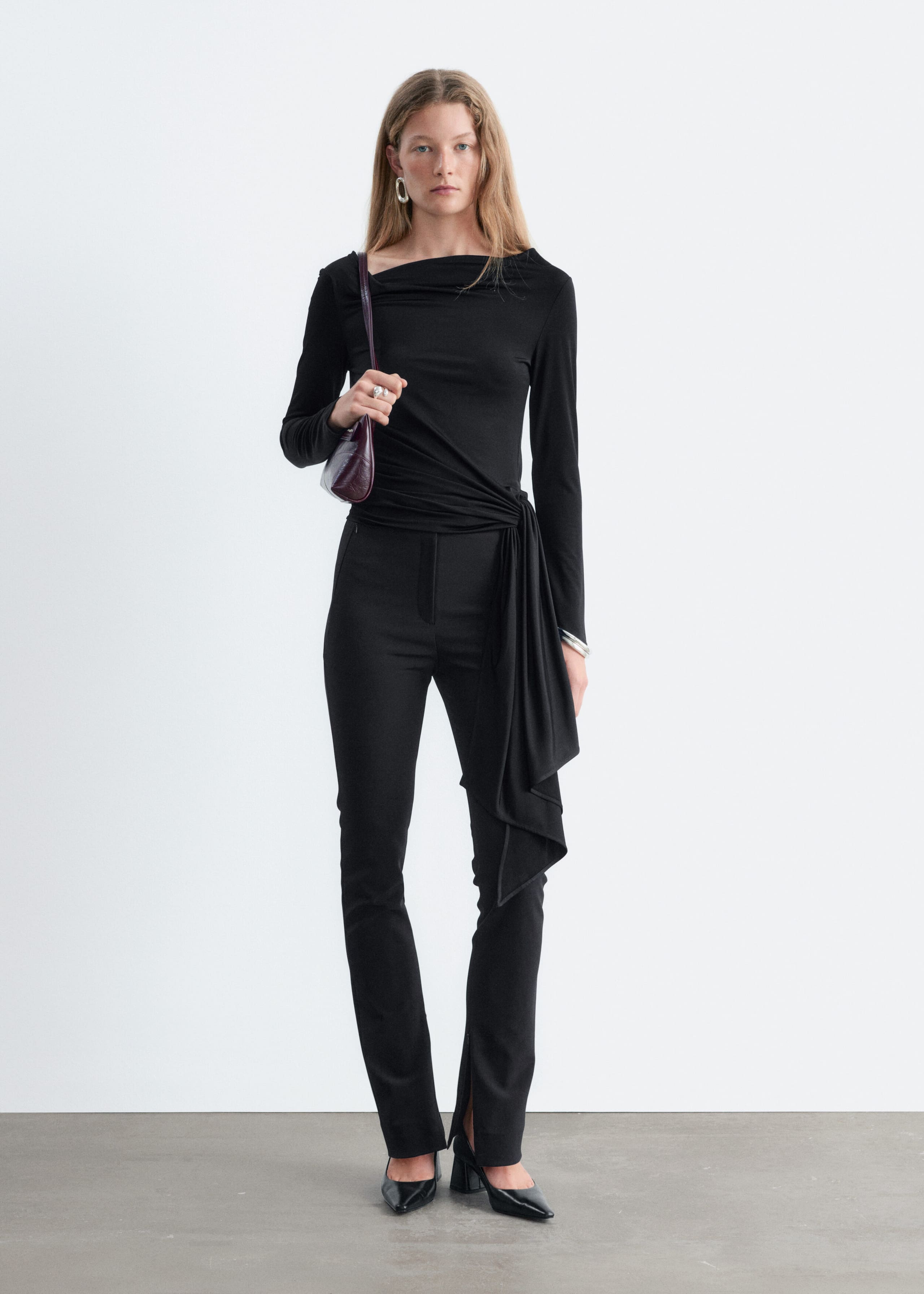 Jersey-Oberteil mit gebundener Taille - Schwarz - Lookbook