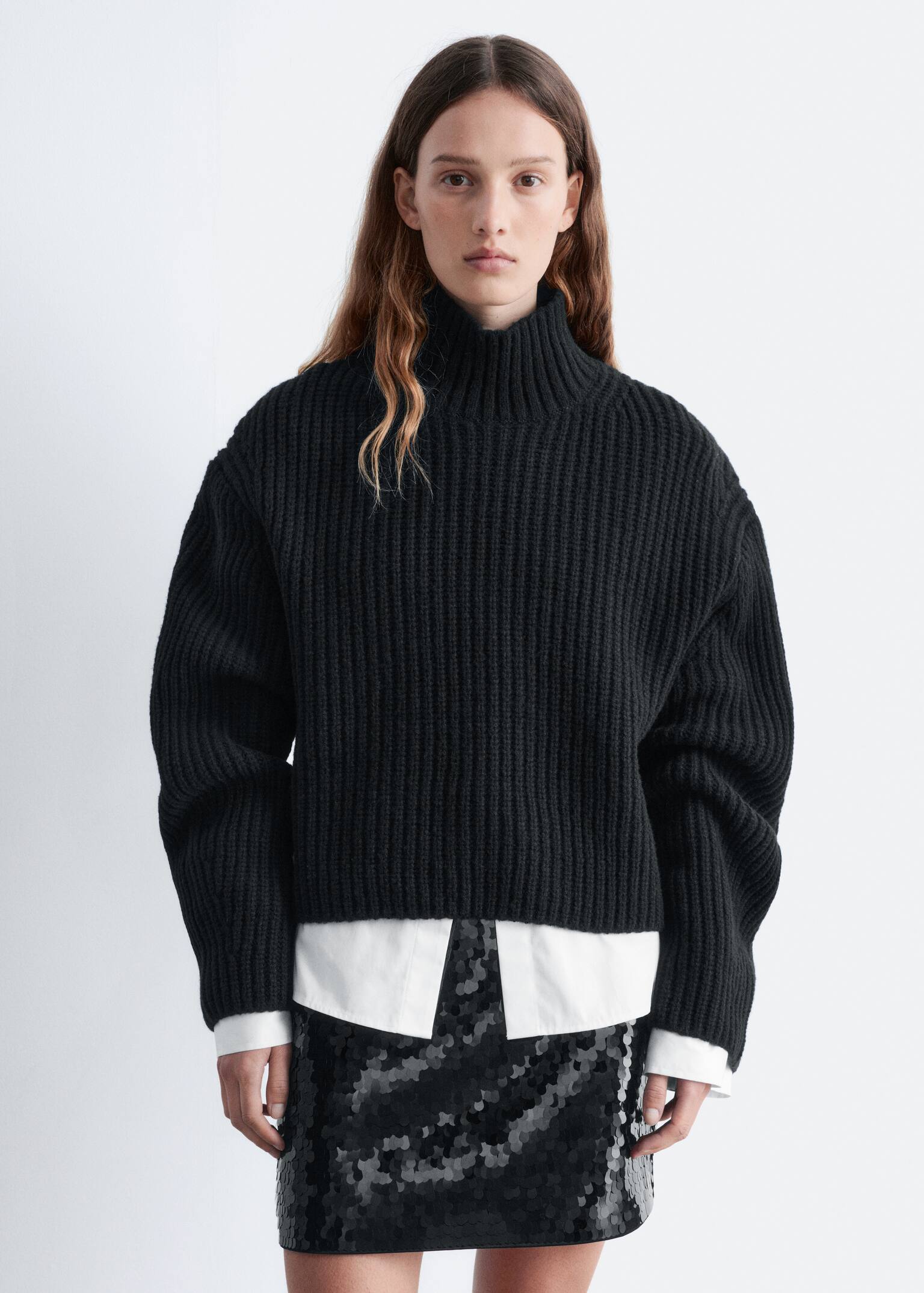 Cropped Turtleneck Jumper - Black/White - 1