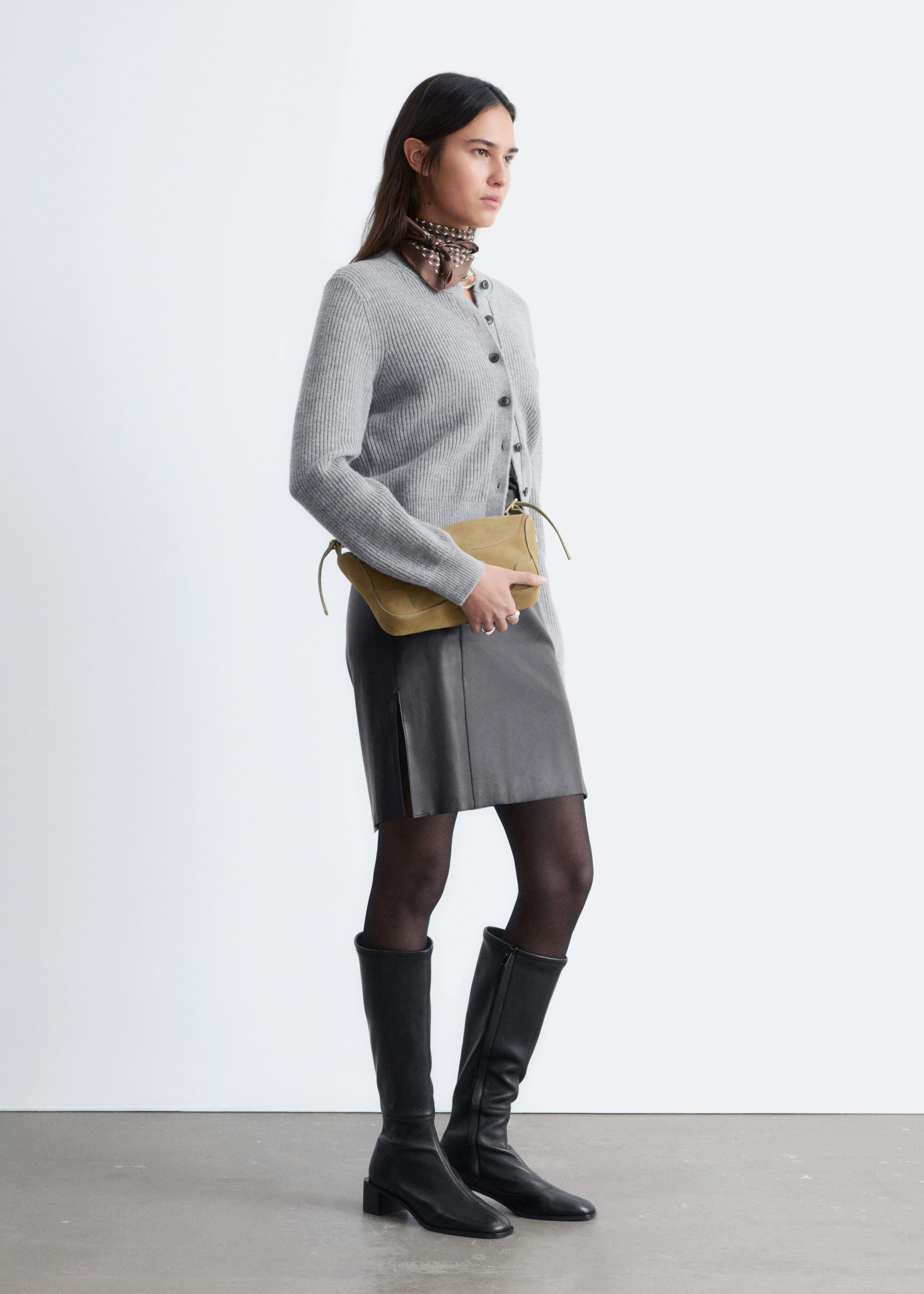 Image of Cardigan in maglia con lavorazione a coste