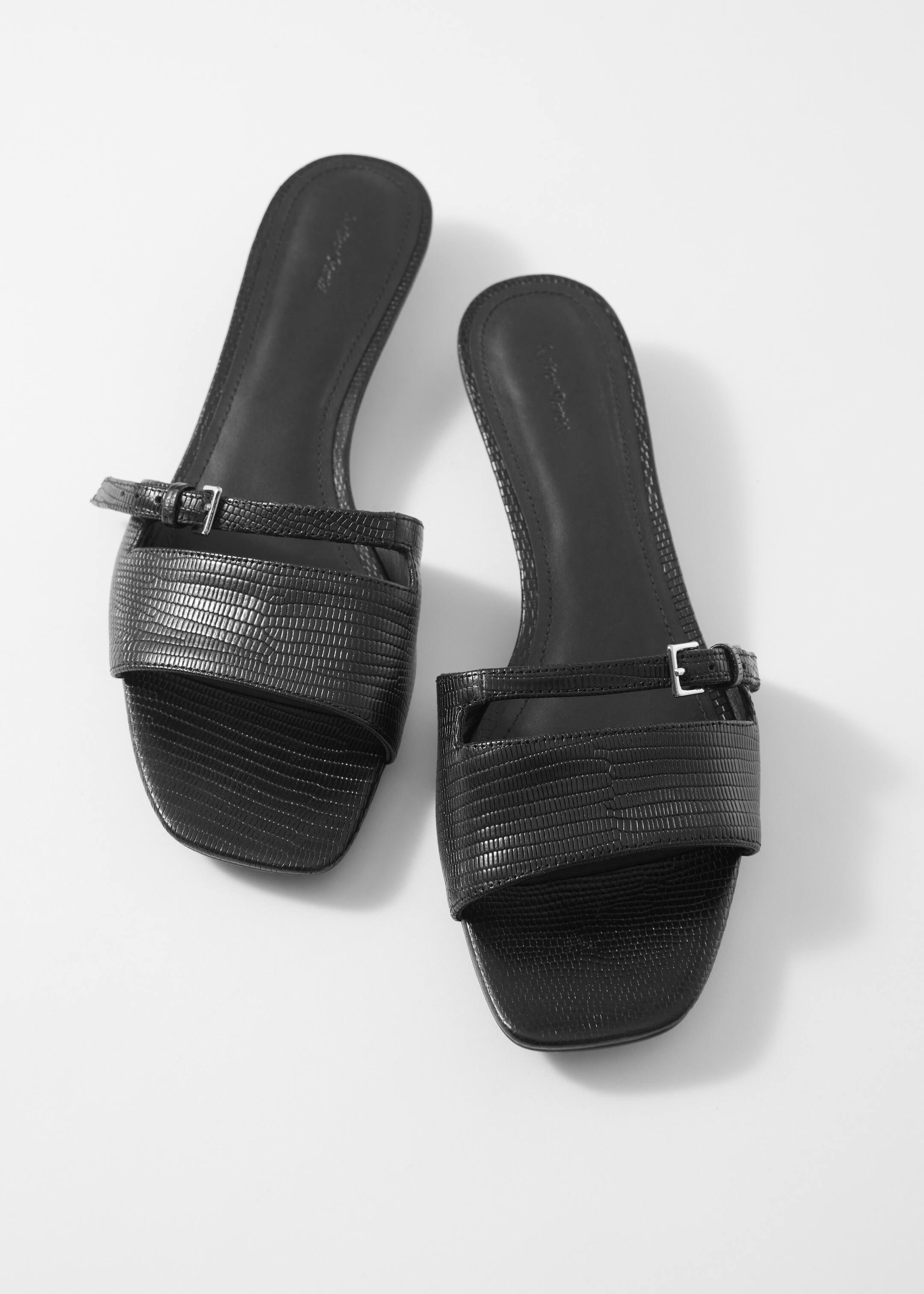 Vezi imaginea mai mare: Sabot din piele cu cataramă - Black - FEMEI | H&M RO 2