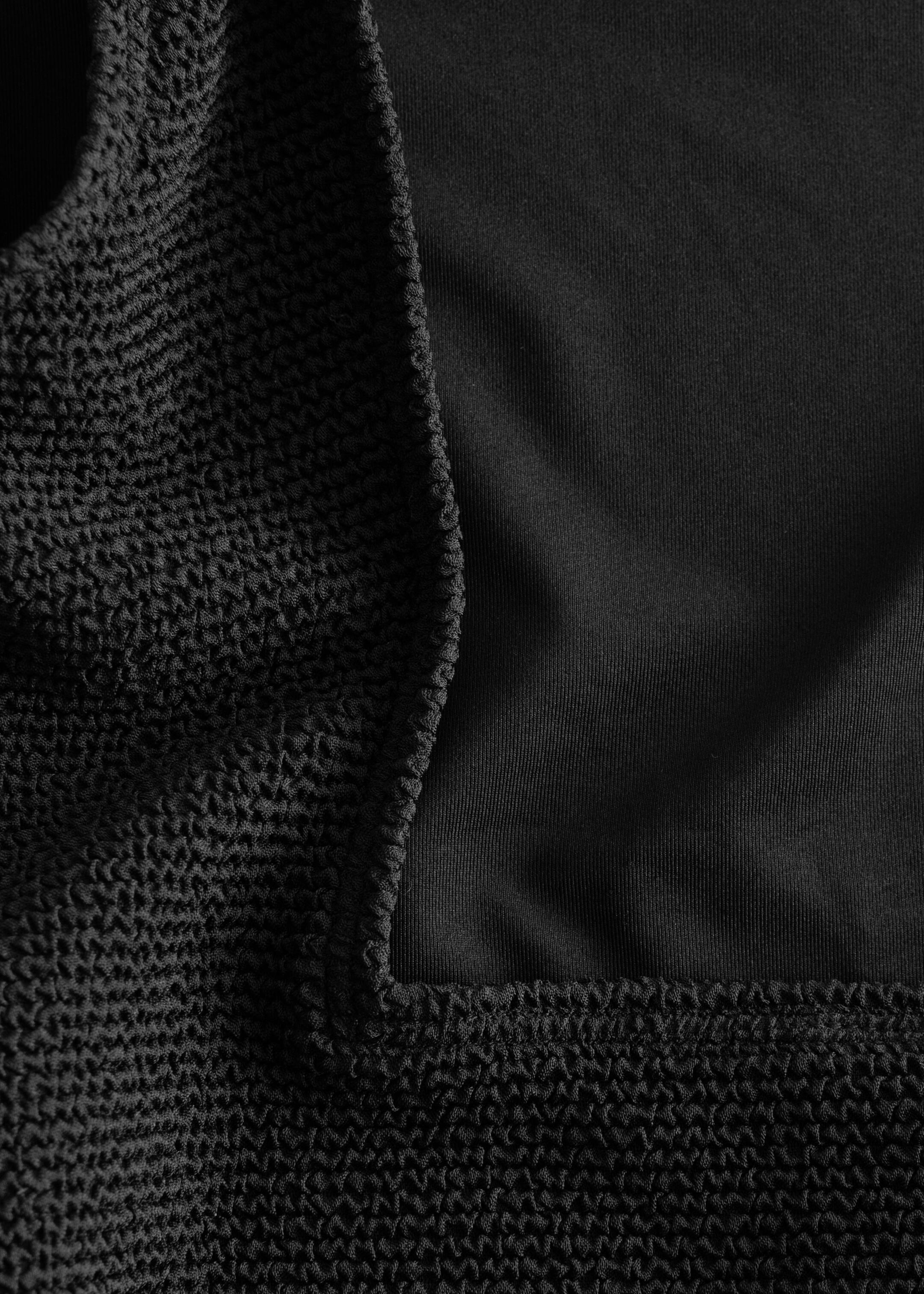 Visualizza immagine più grande: Costume da bagno in tessuto lavorato con lacci - Nero - DONNA | H&M IT 2