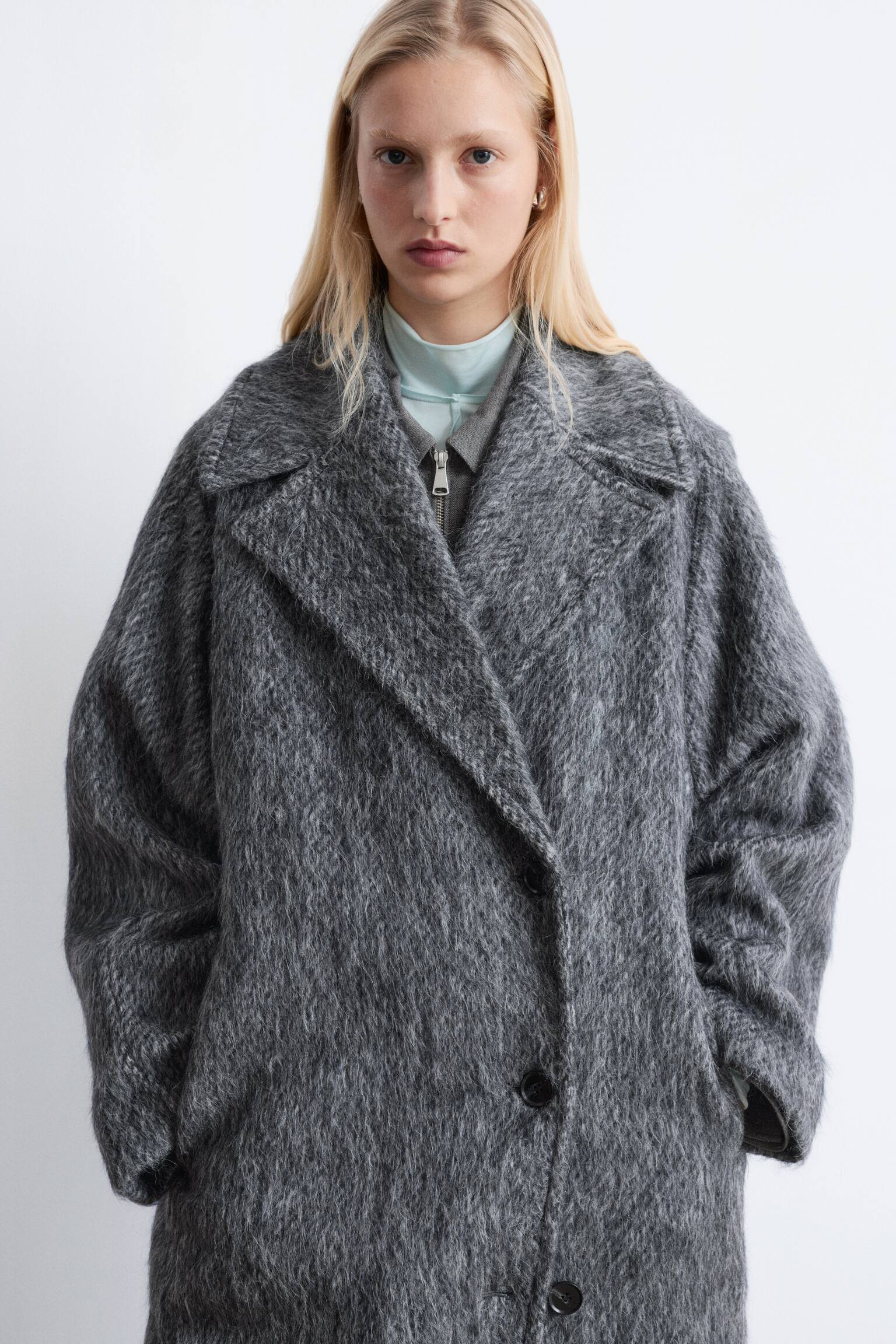 Kappa i borstad ullblandning - Mörkgrå/melerad - 8
