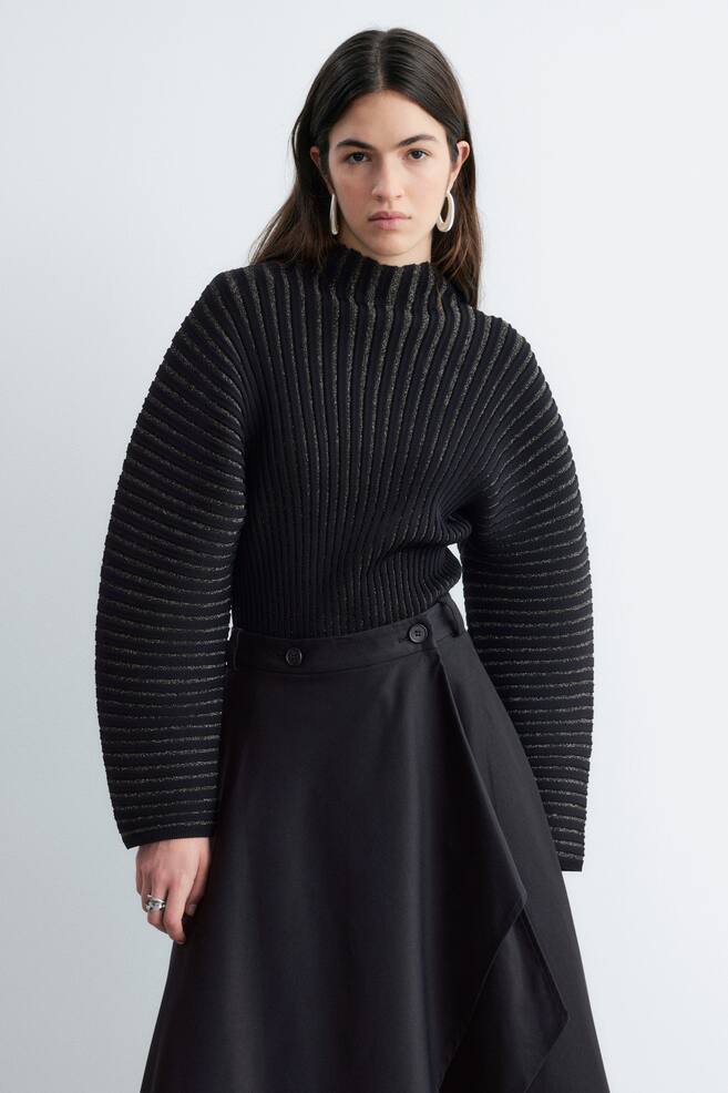 Silbern gerippter Pullover - Schwarz/Grau - 1