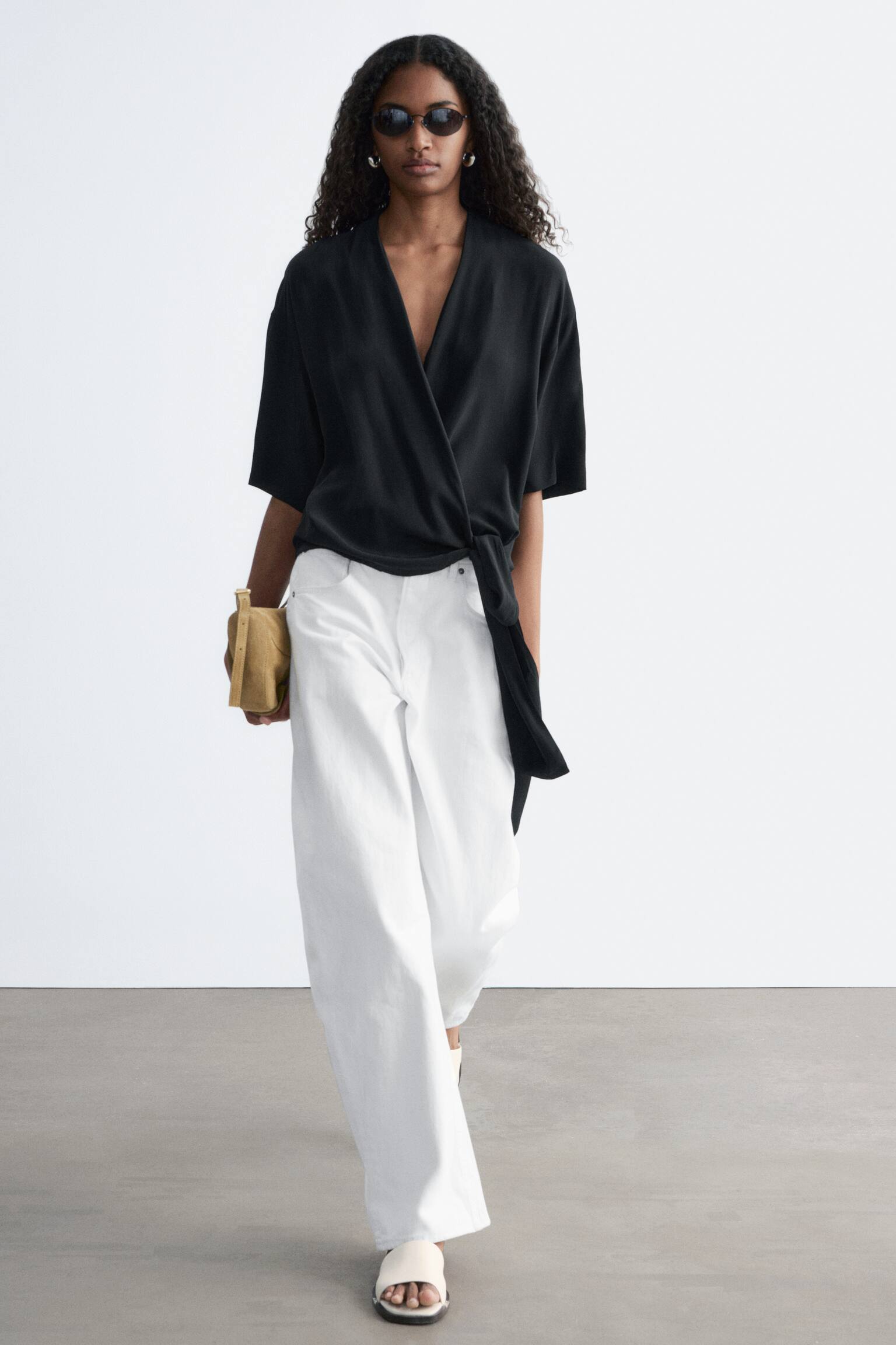 Omlottblus-Svart - 3