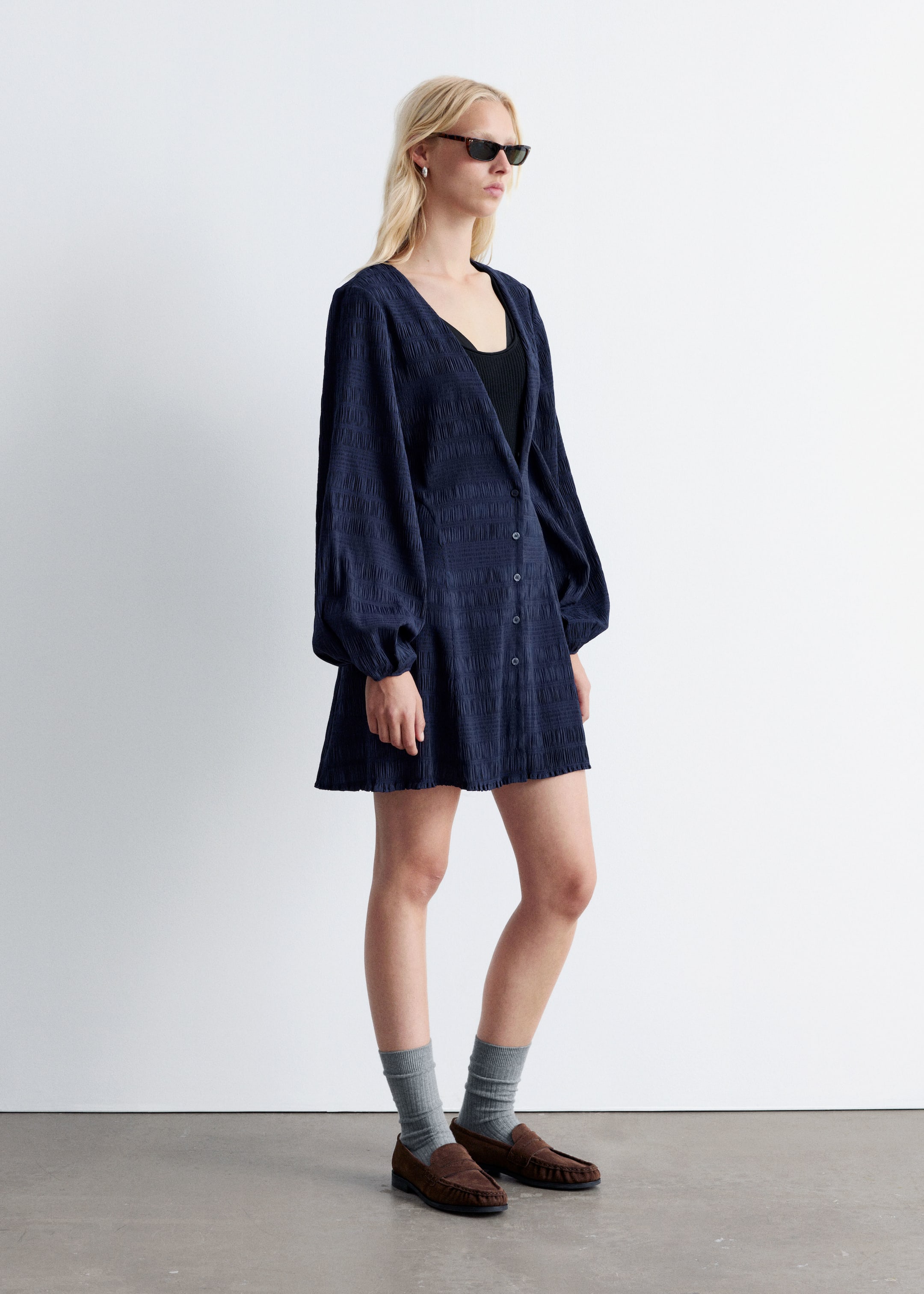 Ingrandisci l'immagine: Smocked Balloon-Sleeve Mini Dress - Dark Blue - DONNA | H&M CH 6