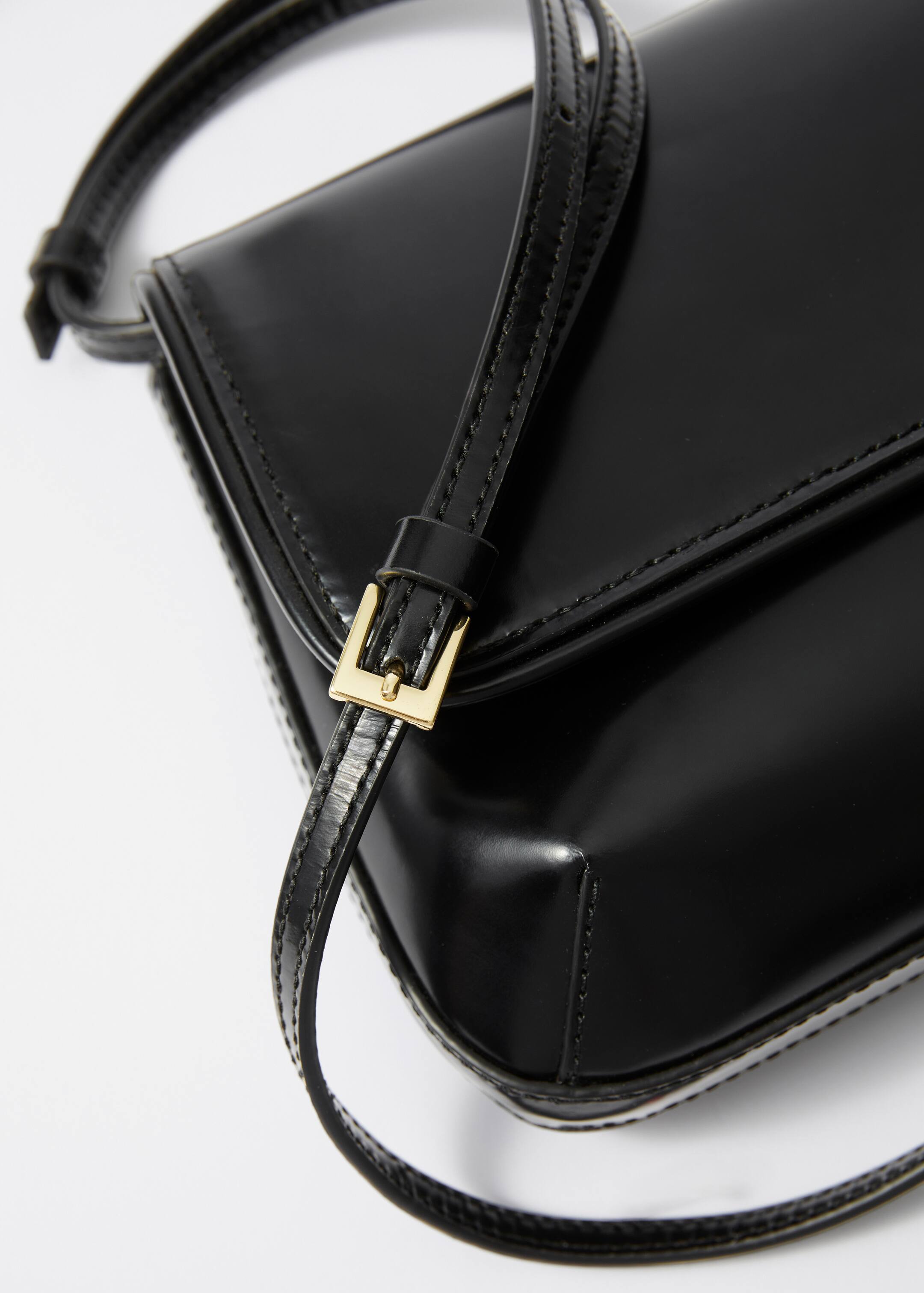 Grösseres Bild ansehen: Umhängetasche aus glänzendem Leder - Schwarz - DAMEN | H&M CH 4